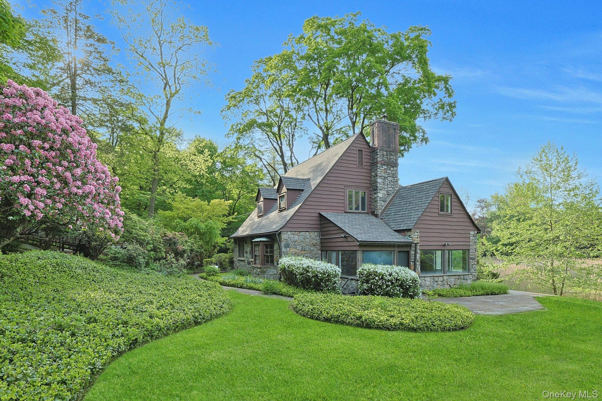 #11 photo, 300 Sheldon Avenue, Tarrytown , NY 10591