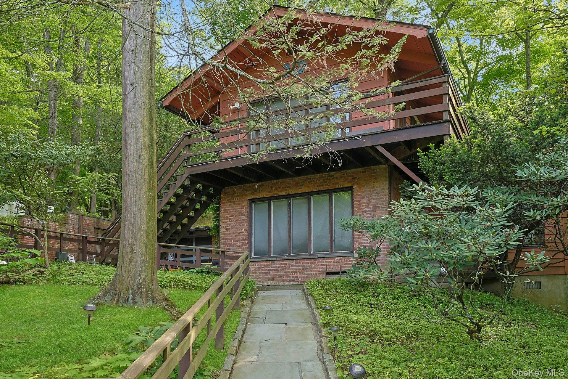 #15 photo, 300 Sheldon Avenue, Tarrytown , NY 10591