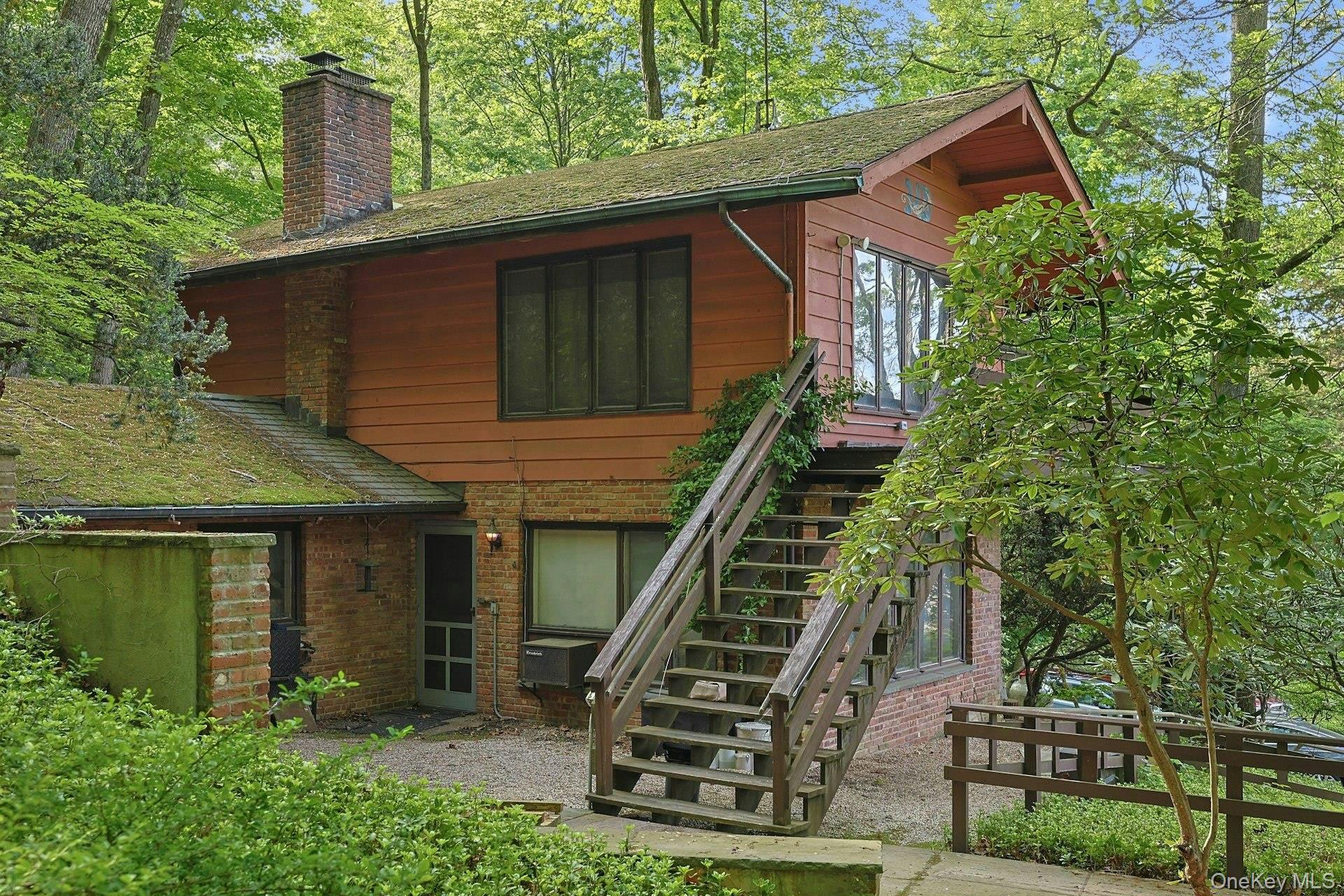 #16 photo, 300 Sheldon Avenue, Tarrytown , NY 10591