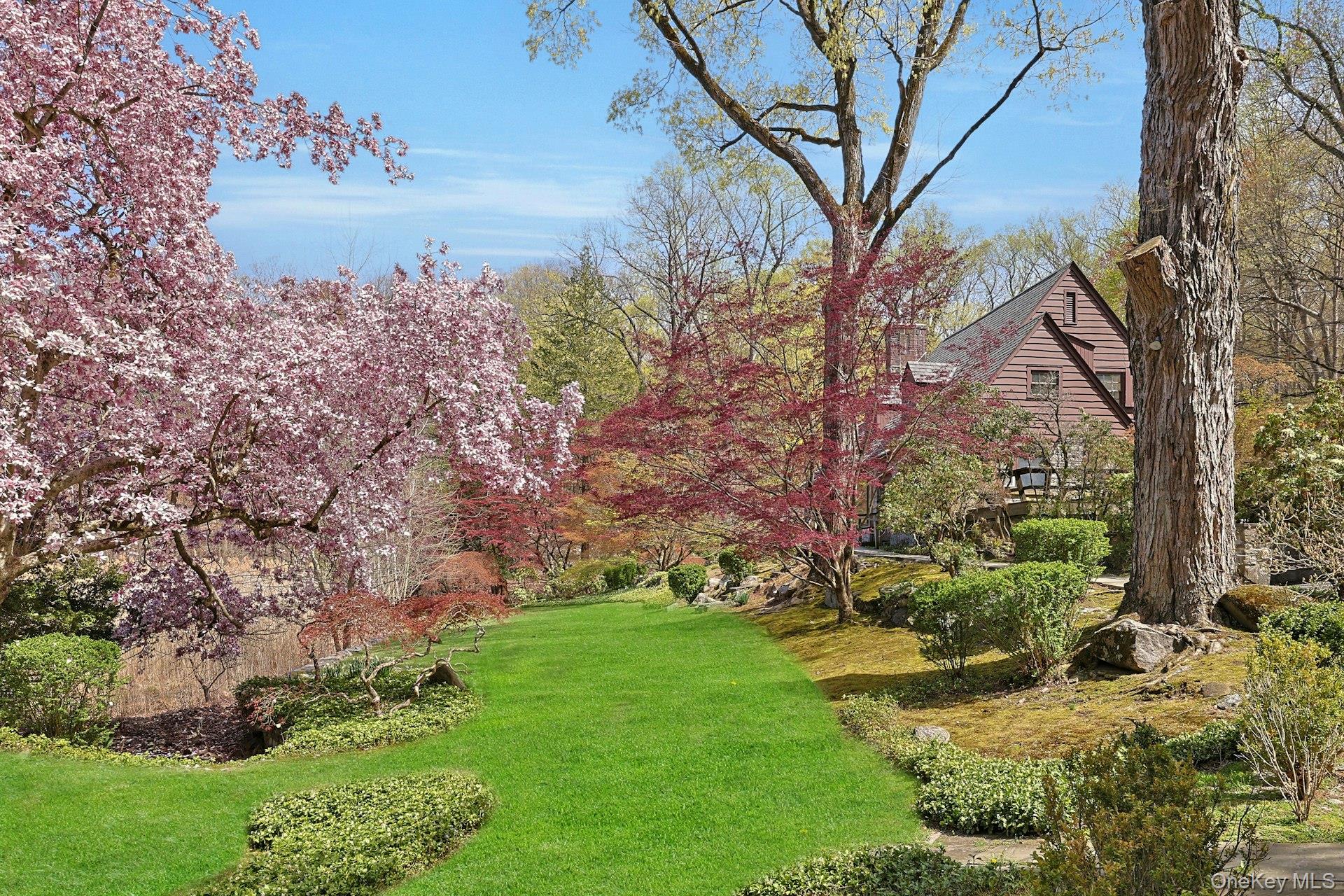 #18 photo, 300 Sheldon Avenue, Tarrytown , NY 10591