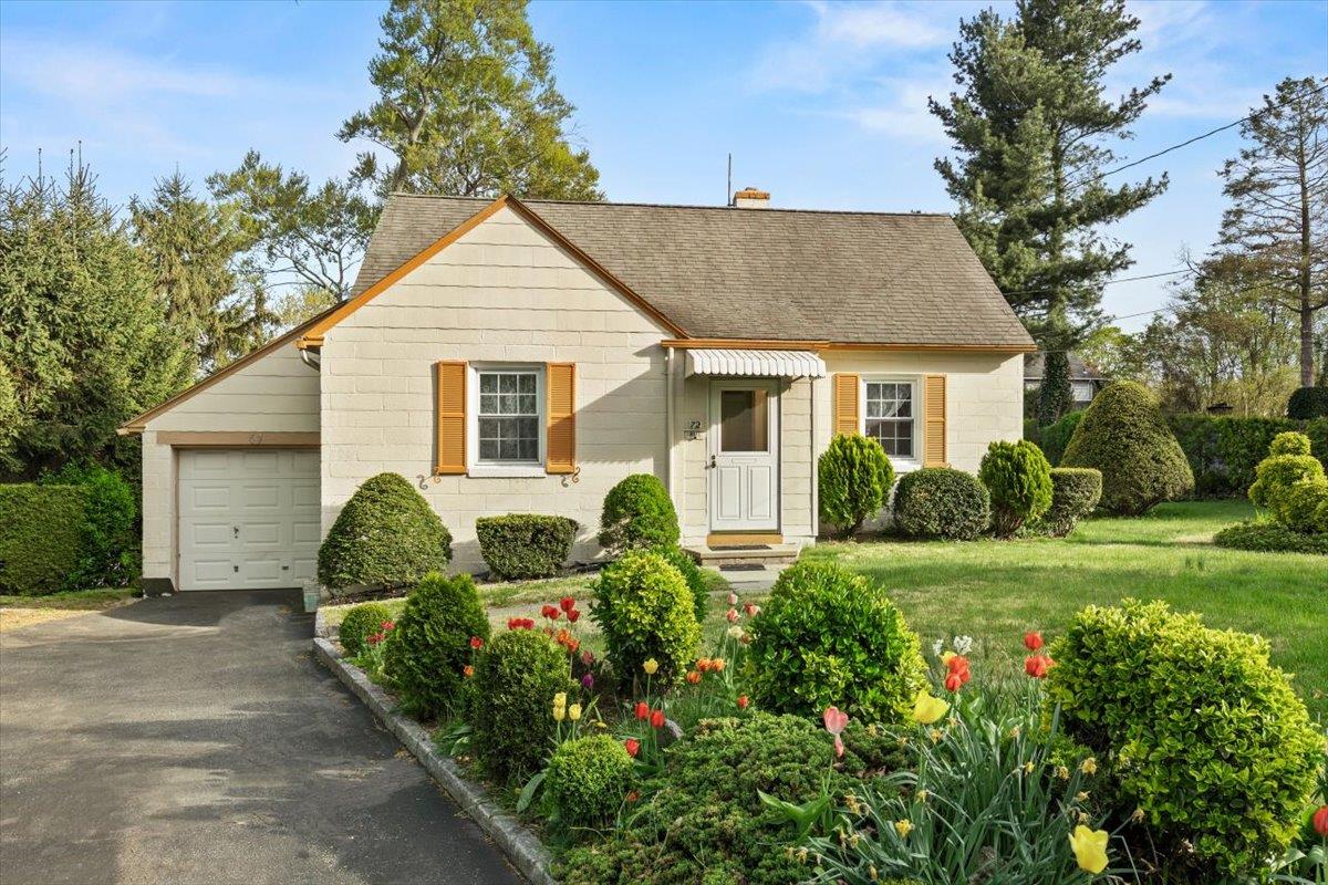 #1 photo, 72 Quintard Drive, Port Chester , NY 10573