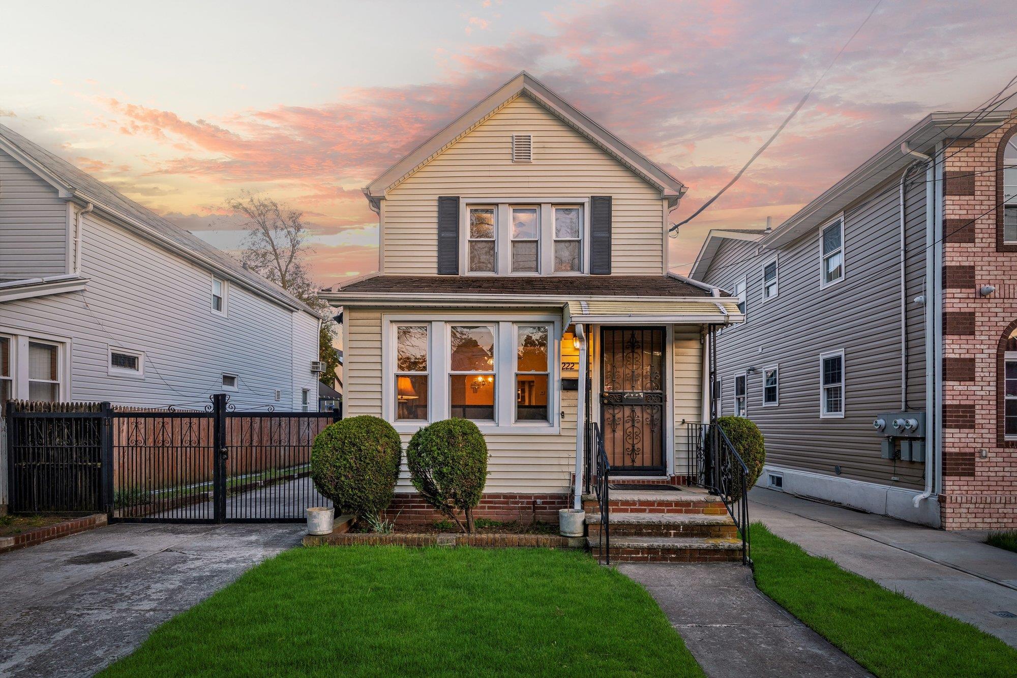 #1 photo, 22228 Fairbury Avenue, Queens Village , NY 11428