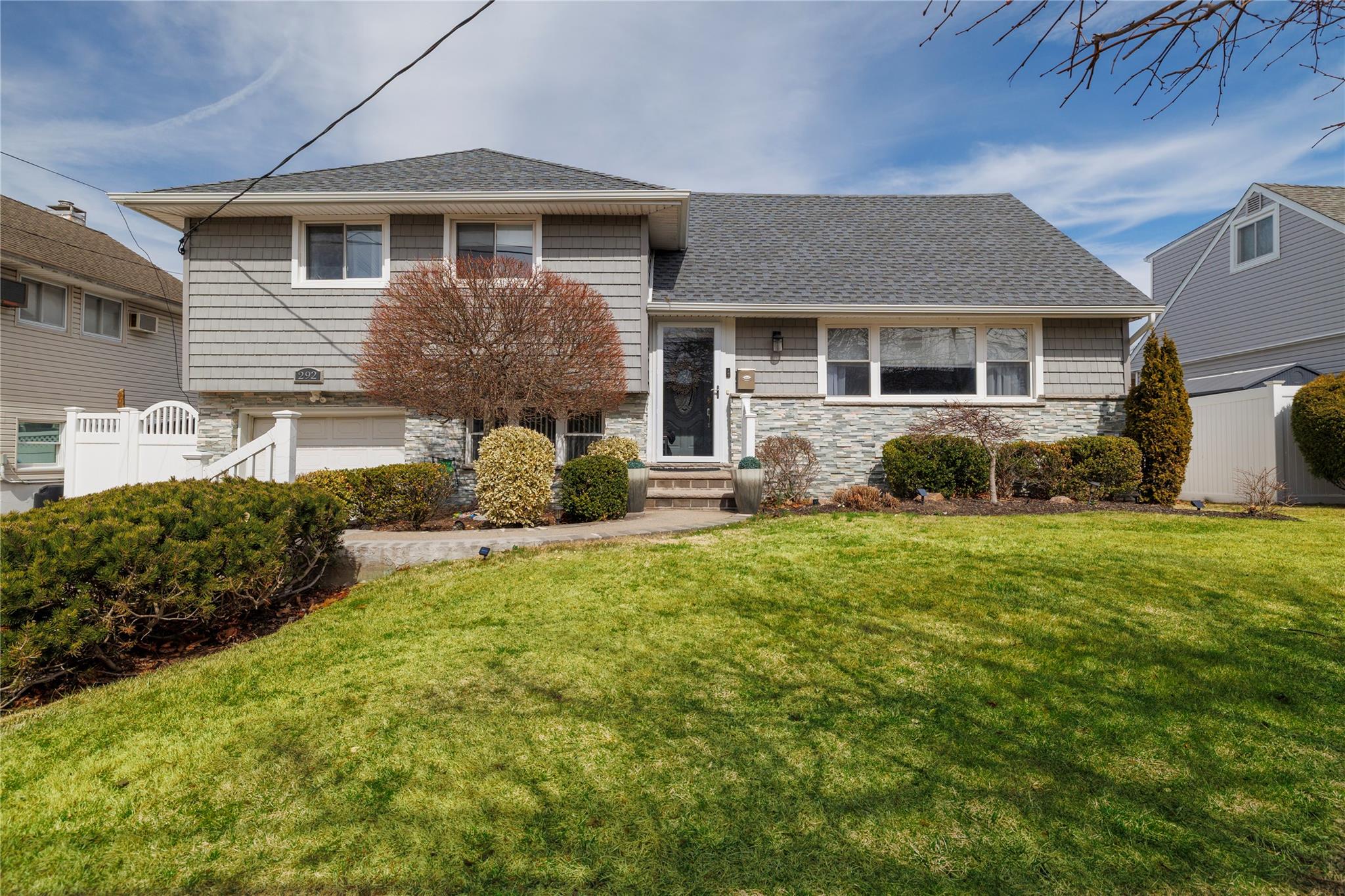 #1 photo, 292 Concord Ave Avenue, Oceanside , NY 11572