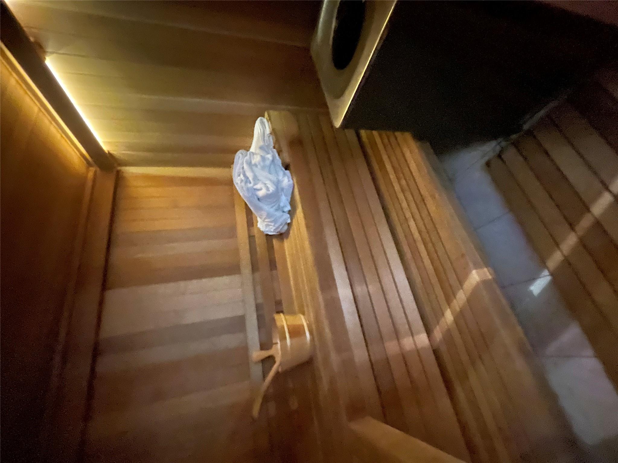 #16 photo, 79 Constellation Road, ナッソー郡 Levittown , NY 11756