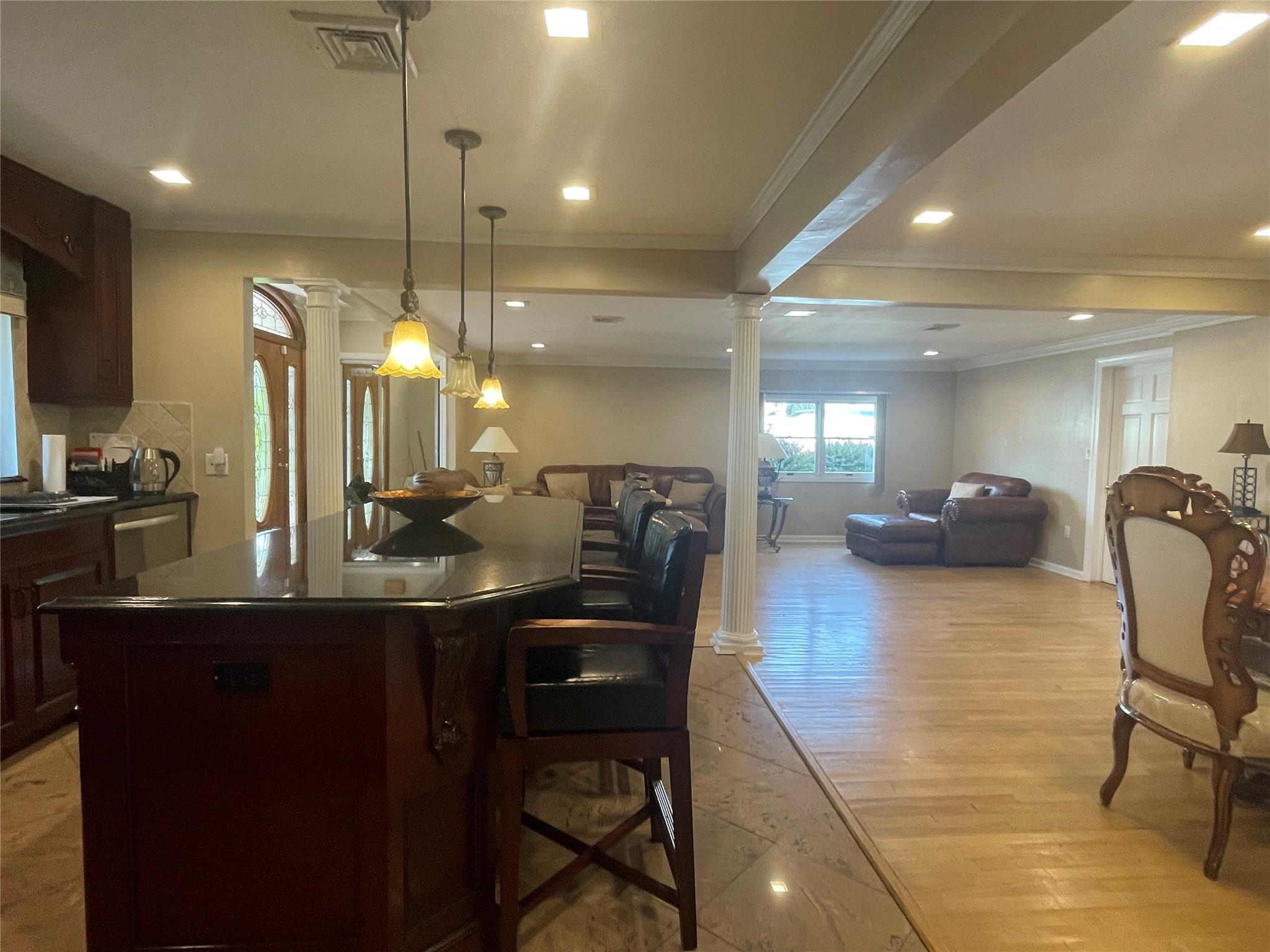 #9 photo, 79 Constellation Road, ナッソー郡 Levittown , NY 11756