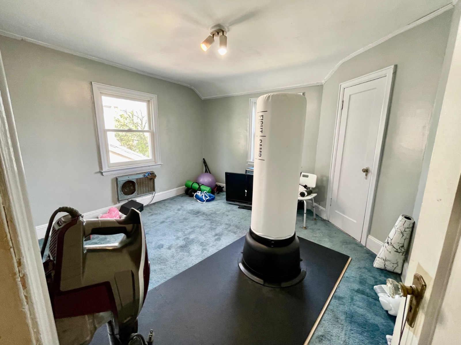 #10 photo, 135-28 226th Street, クイーンズ区 Laurelton , NY 11413