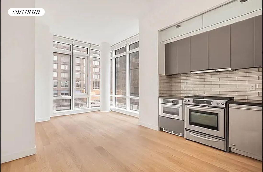 #1 photo, 306 W 48TH Street, Hells Kitchen , NY 10036