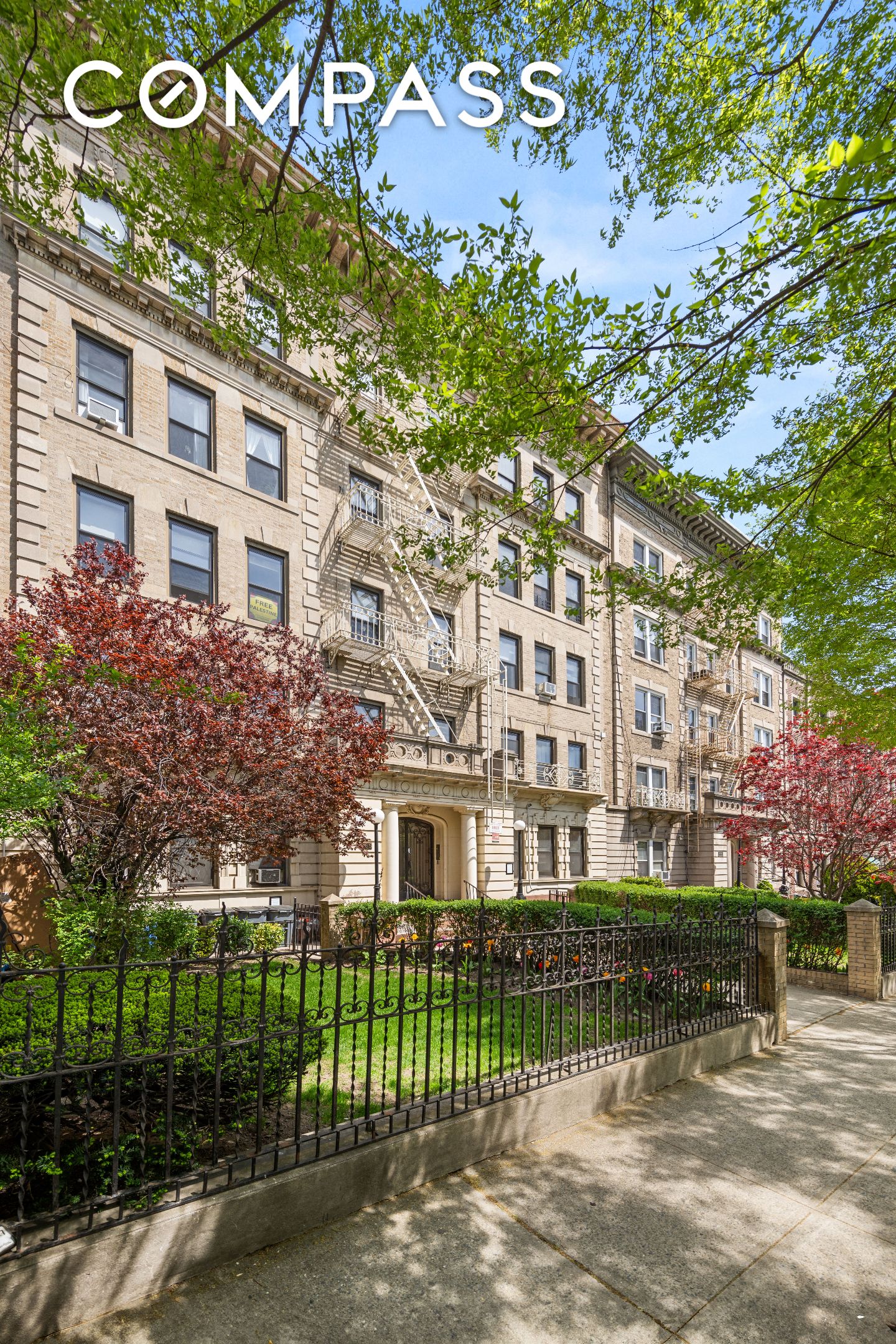 #11 photo, 465 Eastern Parkway, ブルックリン区 Crown Heights , NY 11216