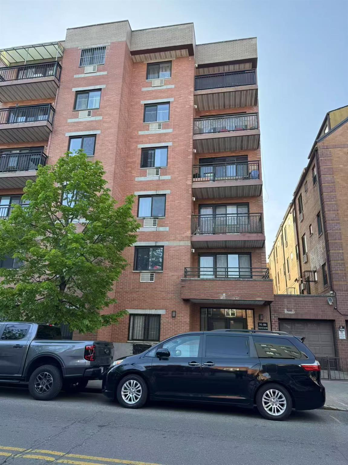 #1 photo, 91-06 Whitney Avenue, كوينز Elmhurst , NY 11373