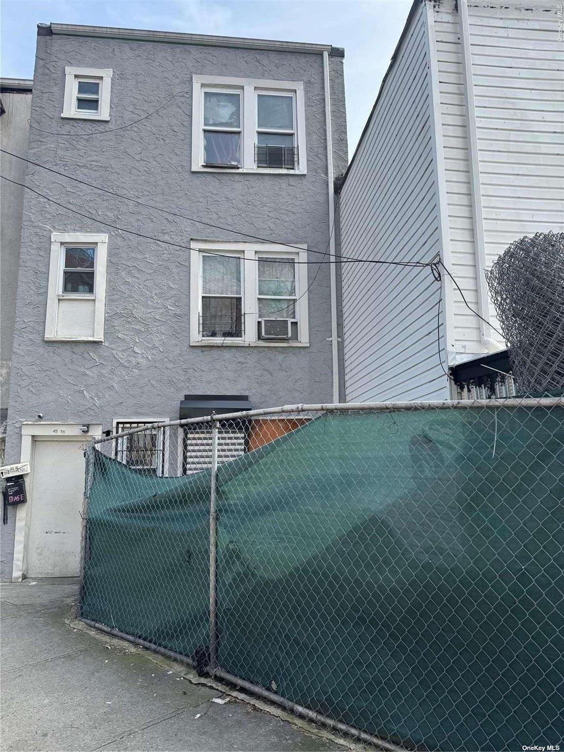 #2 photo, 45-16 National Street, クイーンズ区 Corona , NY 11368