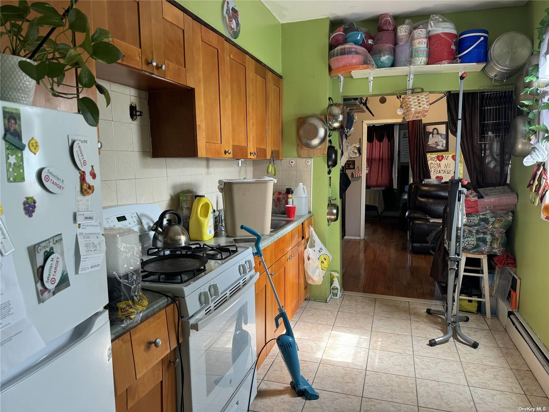 #20 photo, 45-16 National Street, クイーンズ区 Corona , NY 11368