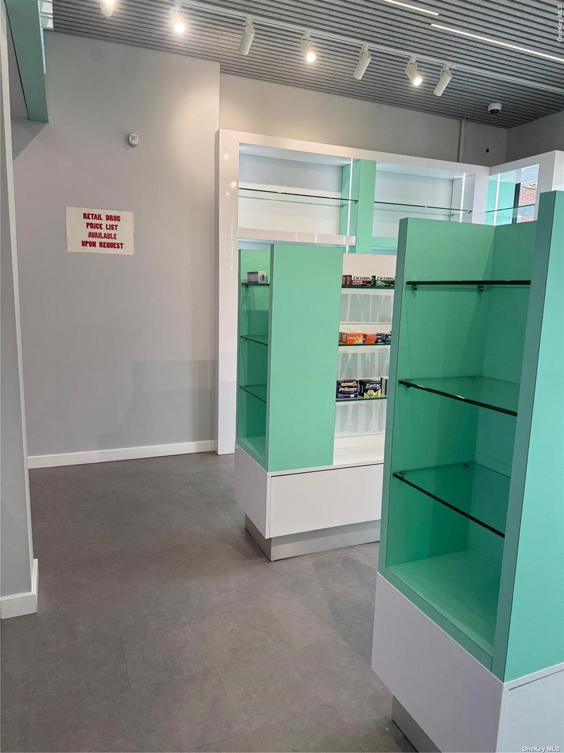 #4 photo, 45-16 National Street, クイーンズ区 Corona , NY 11368