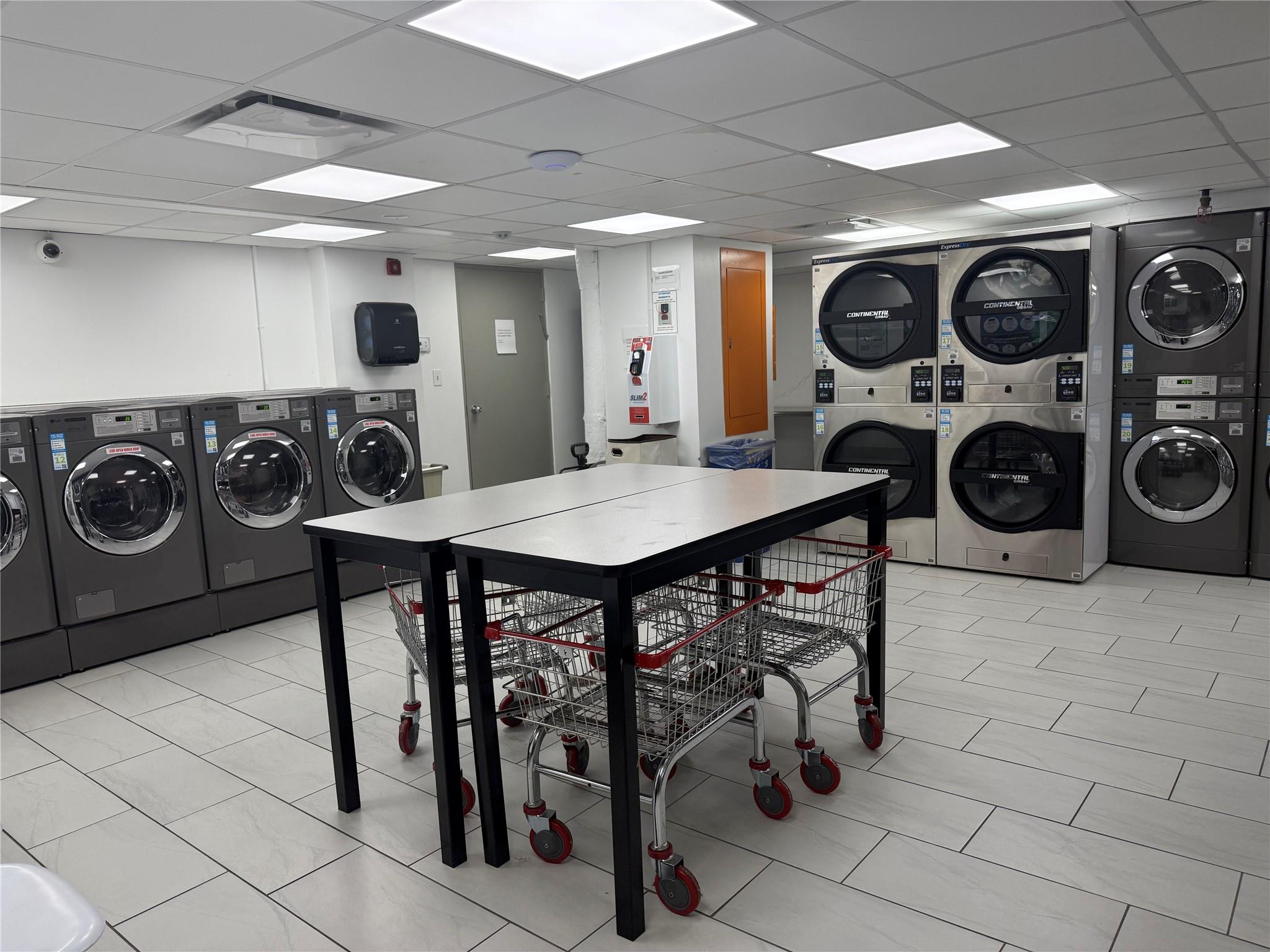 #14 photo, 150 W 51, マンハッタン New York (Manhattan) , NY 10019