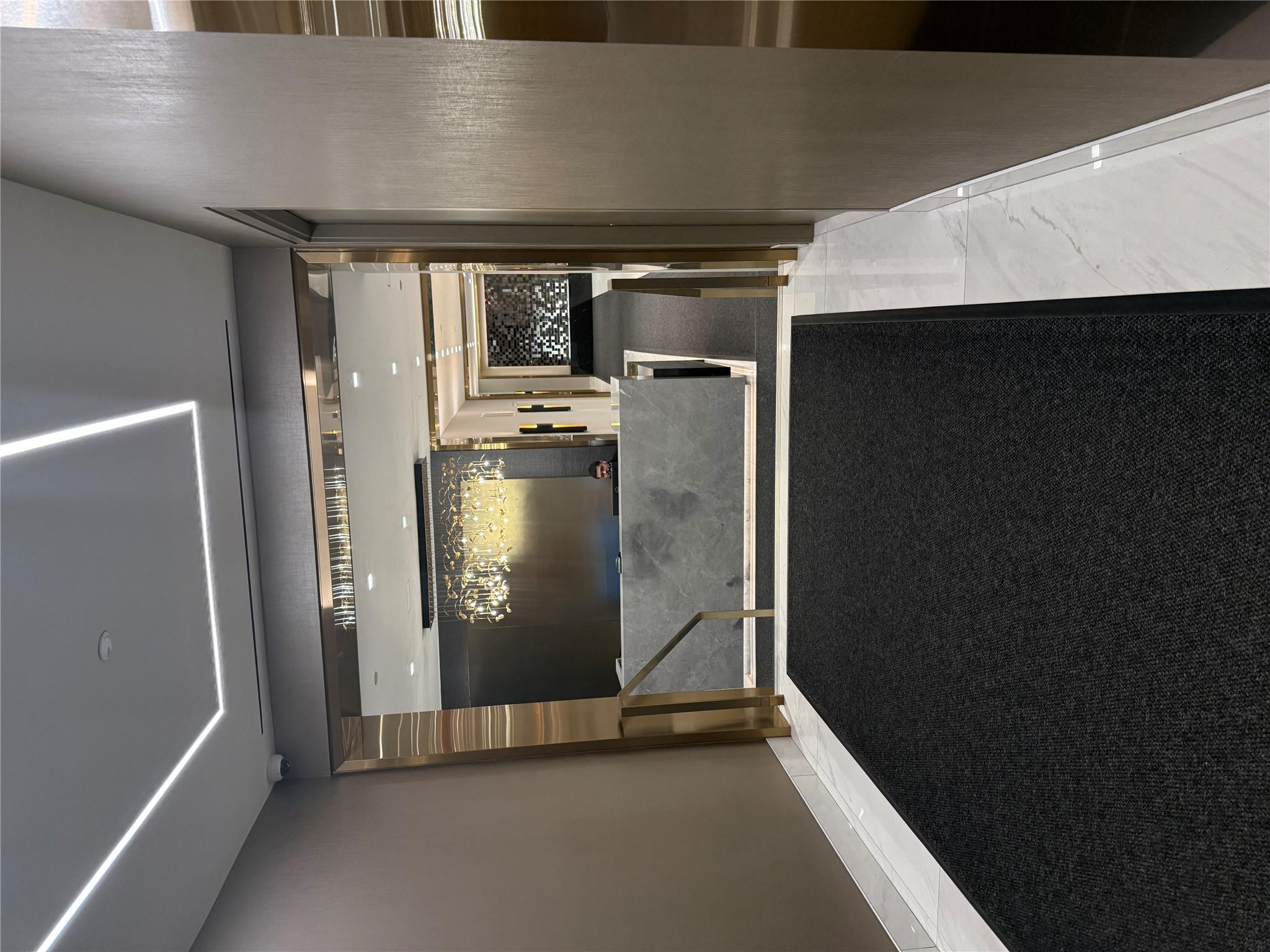 #16 photo, 150 W 51, マンハッタン New York (Manhattan) , NY 10019