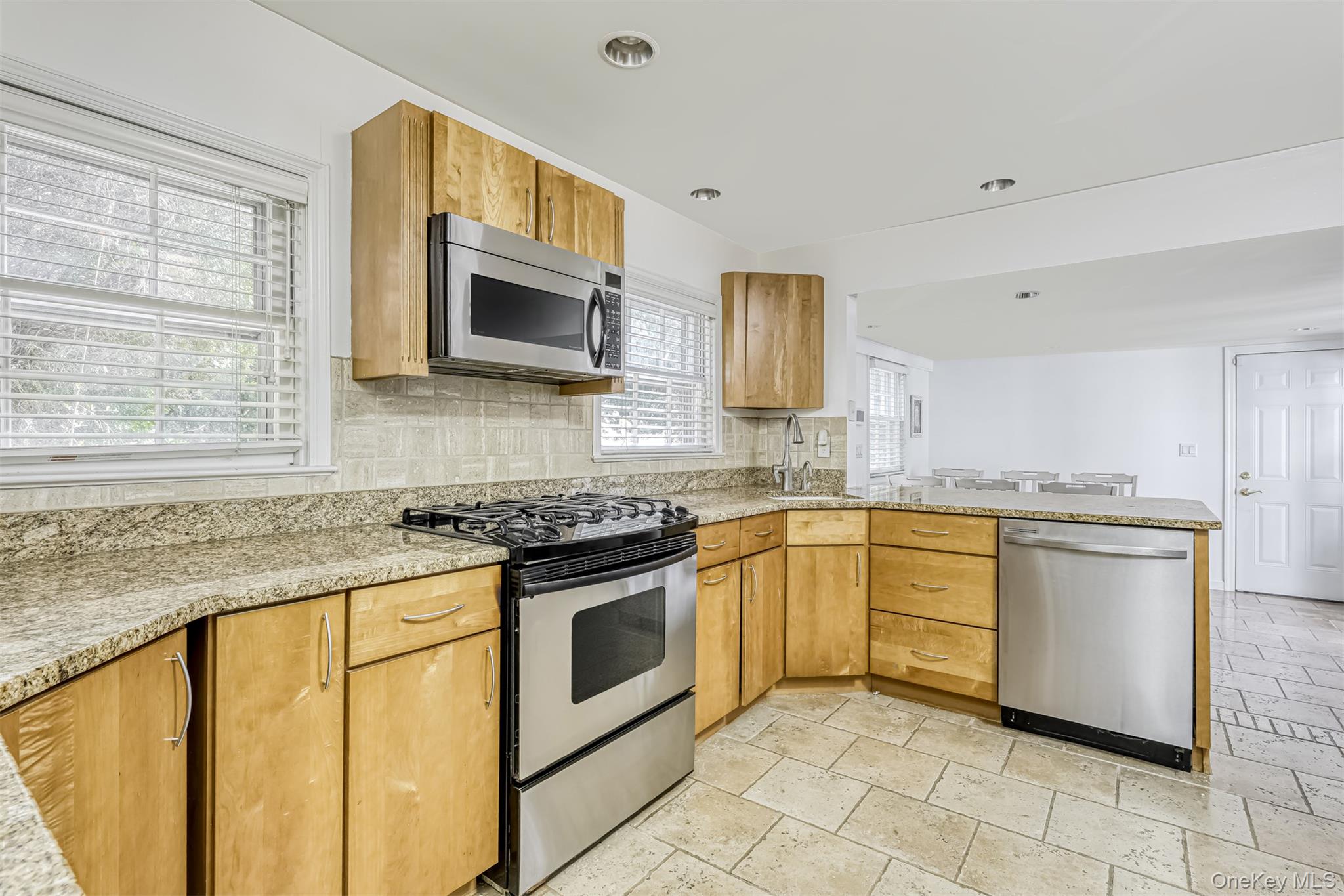 #12 photo, 463 Haverstraw Road, Suffern , NY 10901