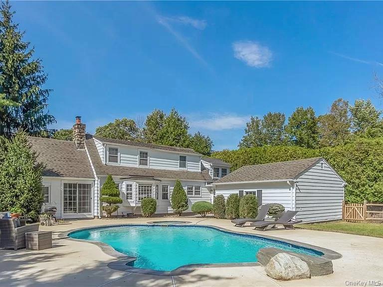 #2 photo, 463 Haverstraw Road, Suffern , NY 10901