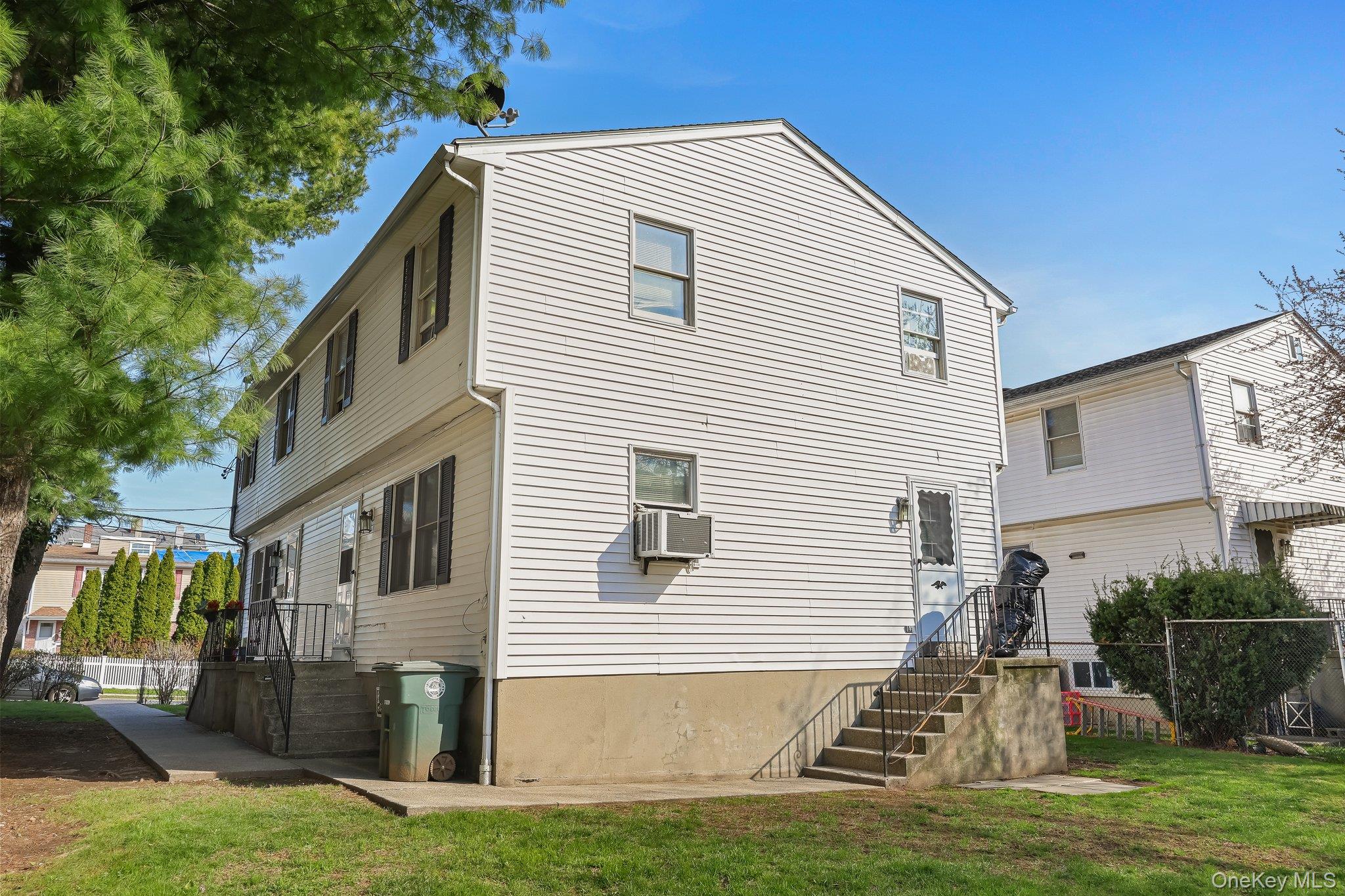 #18 photo, 114 Washington Street, Port Chester , NY 10573