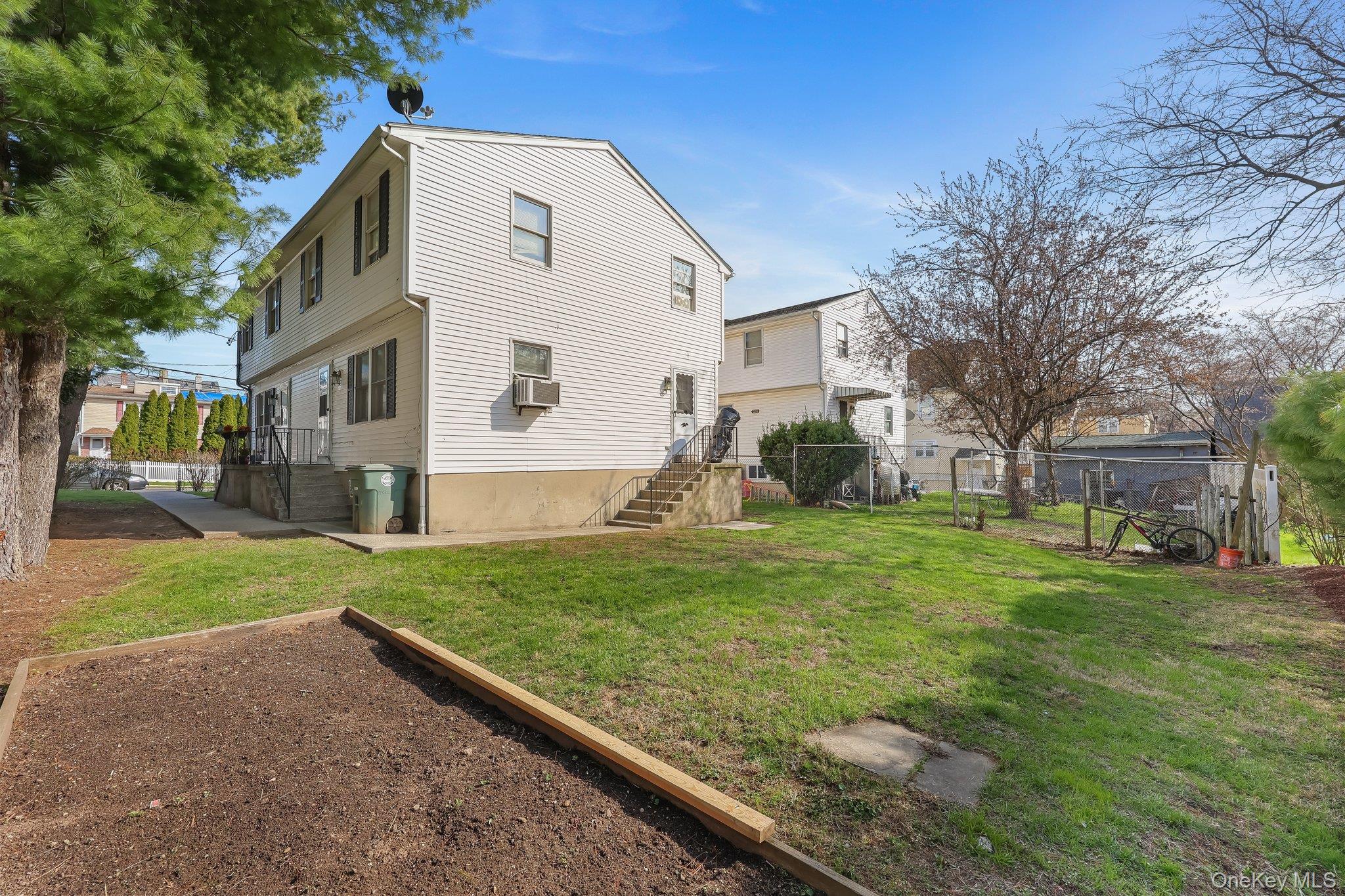 #19 photo, 114 Washington Street, Port Chester , NY 10573