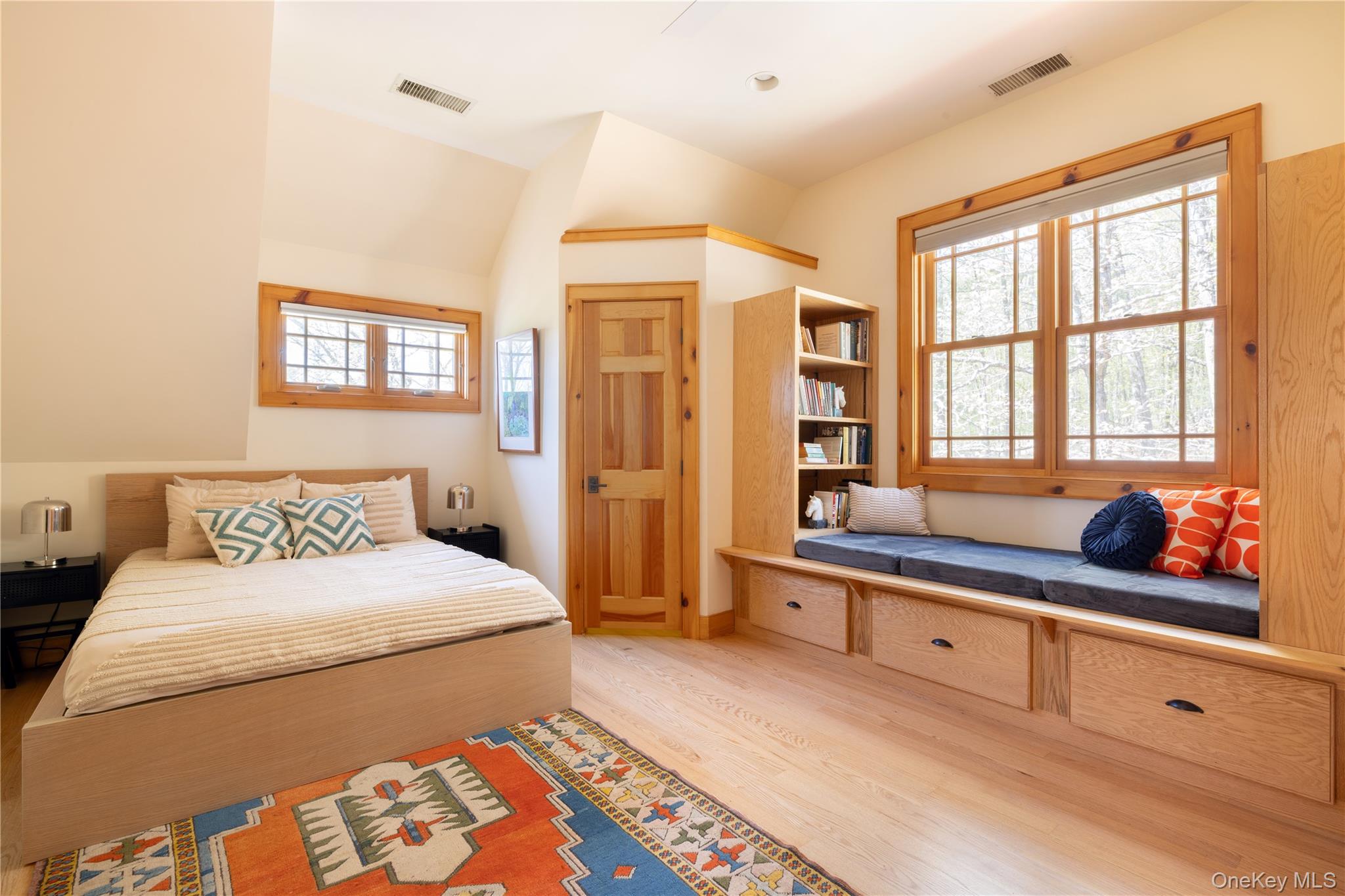 #18 photo, 15 Old Farm Road, Rhinebeck , NY 12572