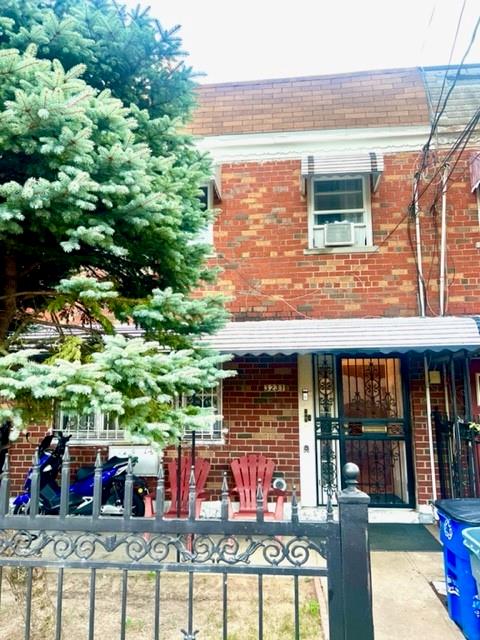 #2 photo, 3231 Grace Avenue, ブロンクス区 Bronx , NY 10469