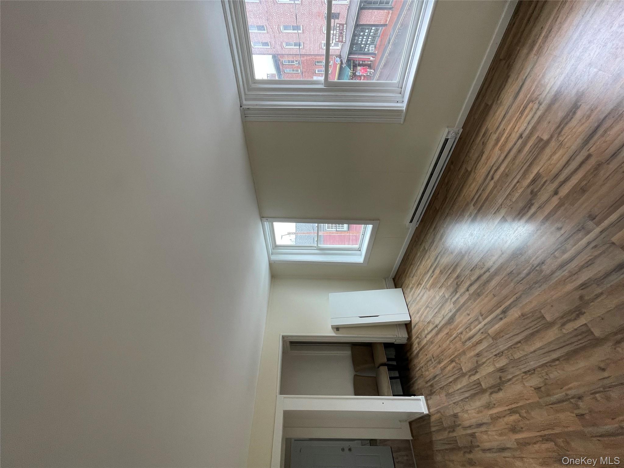 #16 photo, 59 Main Street, New Paltz , NY 12561