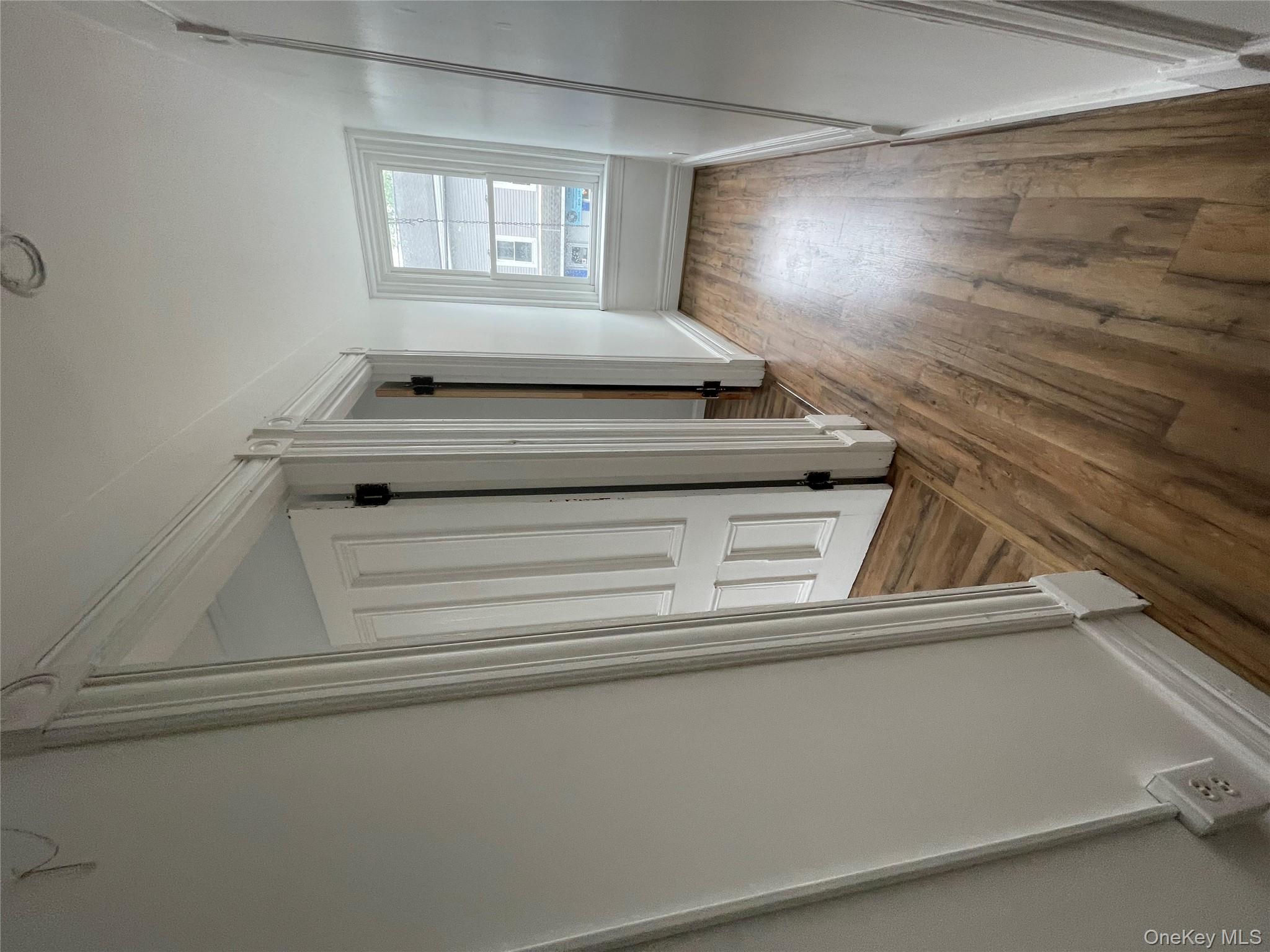 #8 photo, 59 Main Street, New Paltz , NY 12561