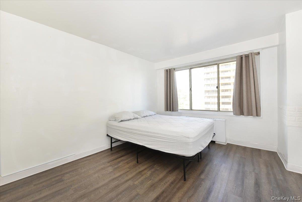 #20 photo, 18-15 215th Street, クイーンズ区 Bayside , NY 11360