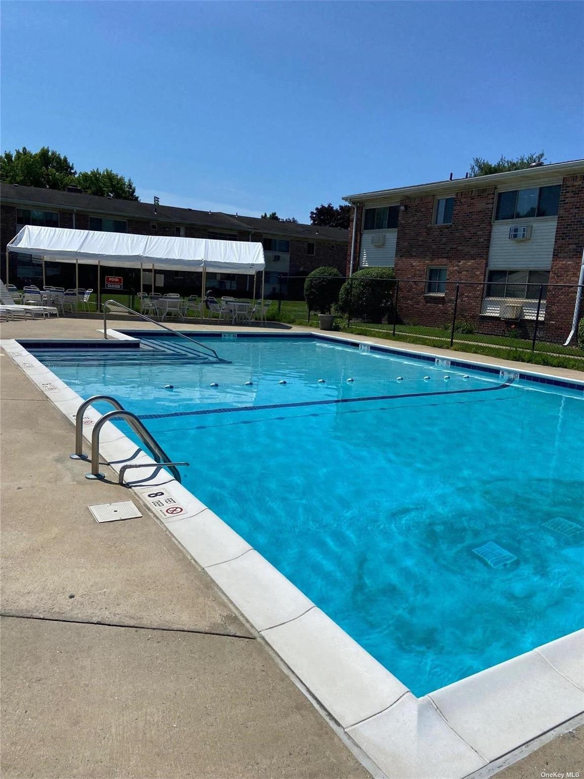 #3 photo, 2417 Union Boulevard, 東長島 艾斯利普 Islip , NY 11751