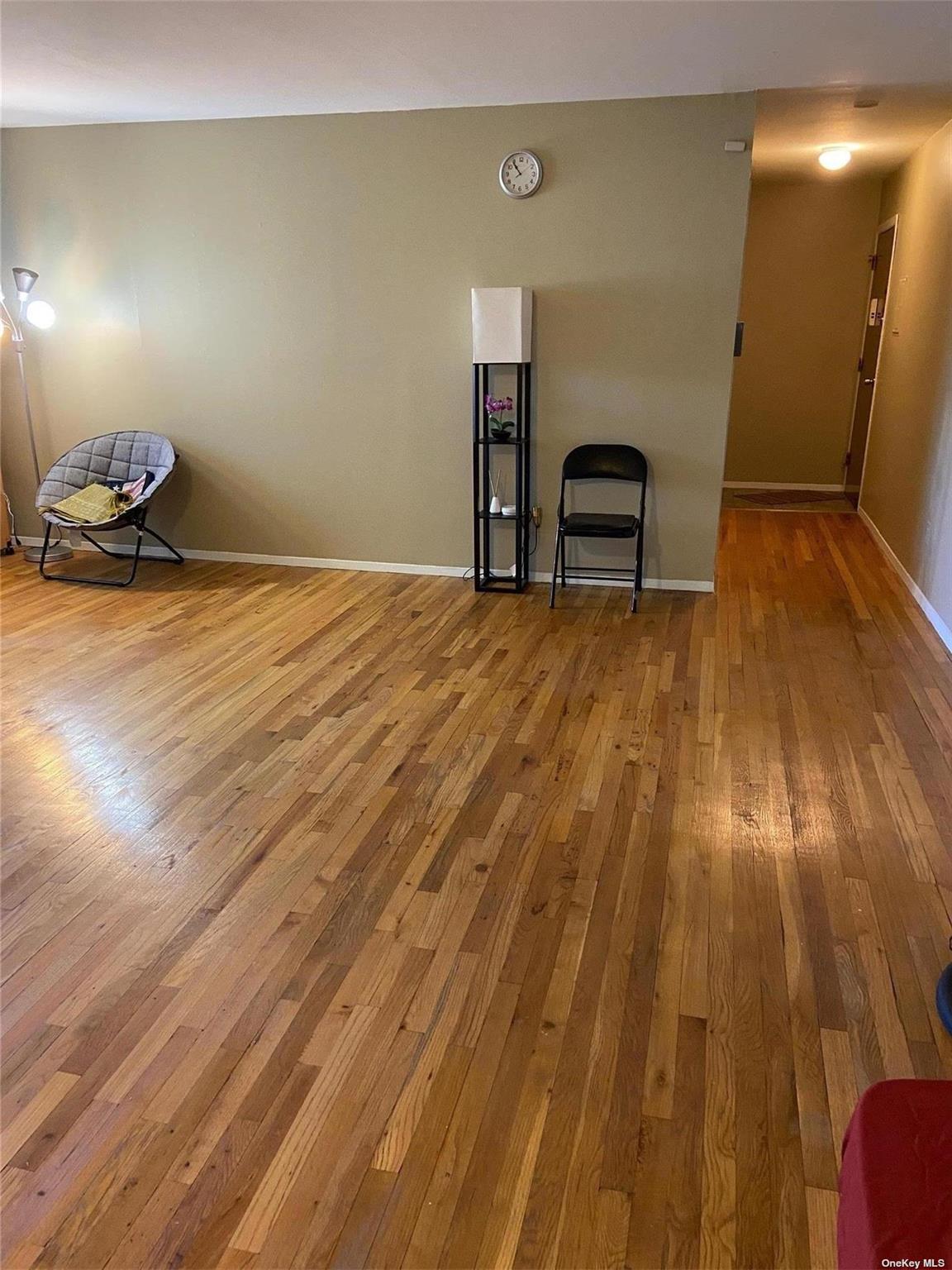 #5 photo, 2417 Union Boulevard, 東長島 艾斯利普 Islip , NY 11751