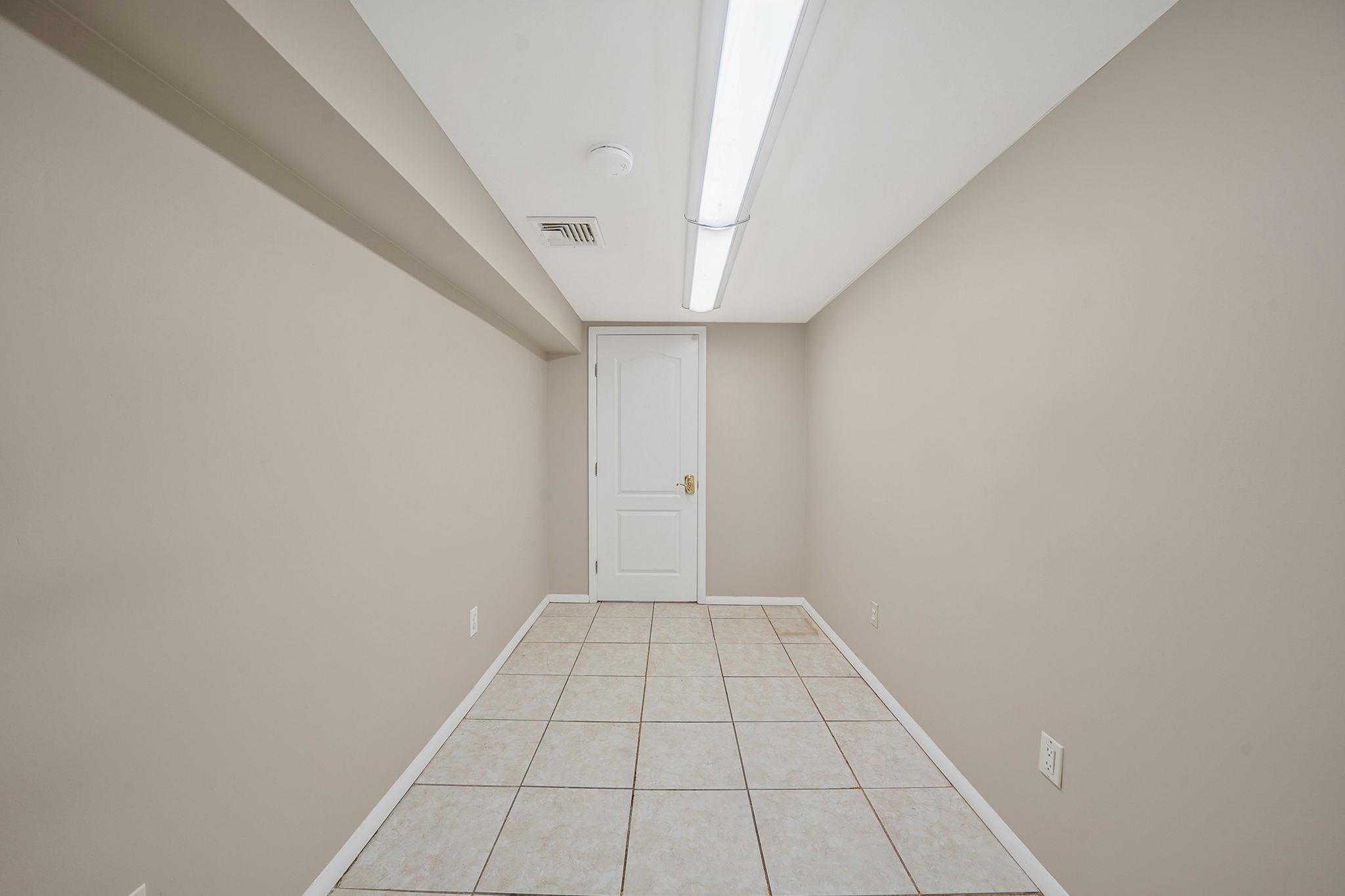 #14 photo, 2816 Long Beach Road, ナッソー郡 Oceanside , NY 11572