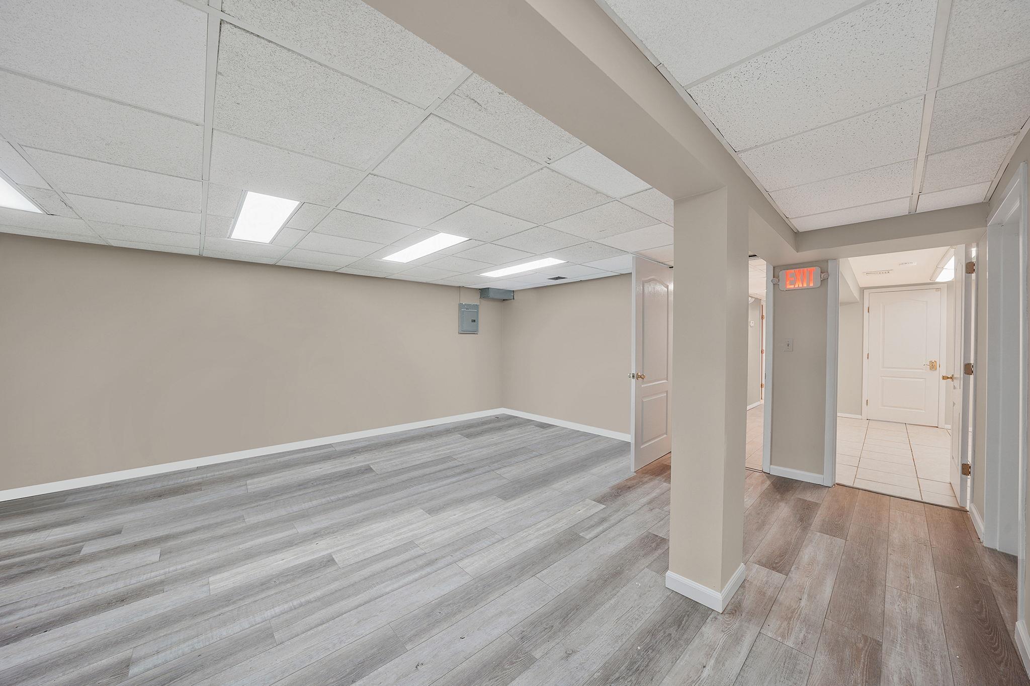 #6 photo, 2816 Long Beach Road, ナッソー郡 Oceanside , NY 11572