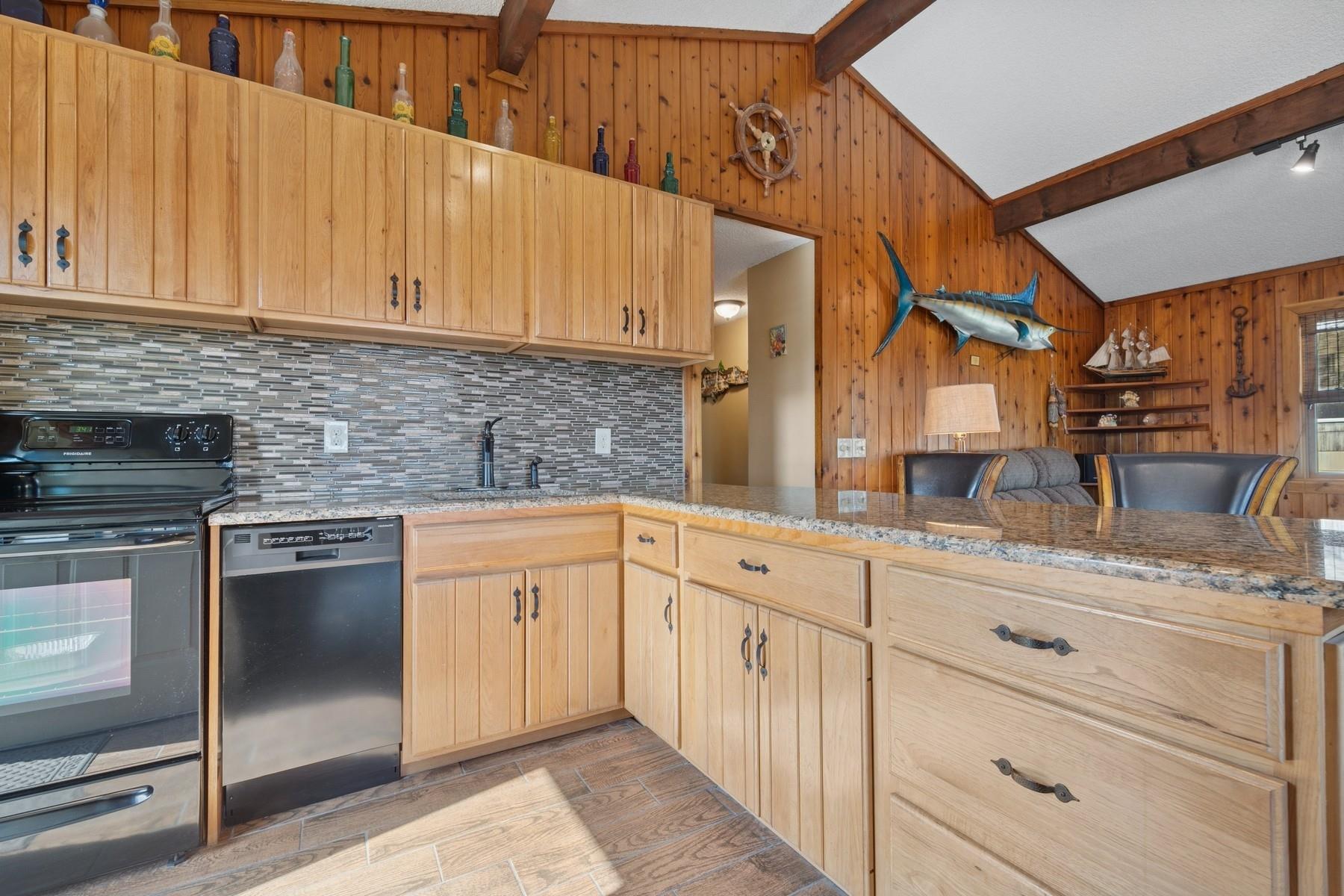 #15 photo, 18 Hoppin Avenue, سوفولك Montauk , NY 11954