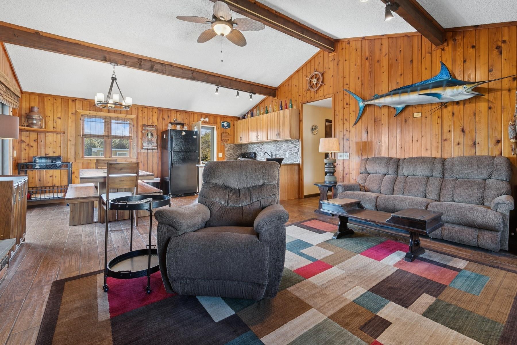 #19 photo, 18 Hoppin Avenue, سوفولك Montauk , NY 11954