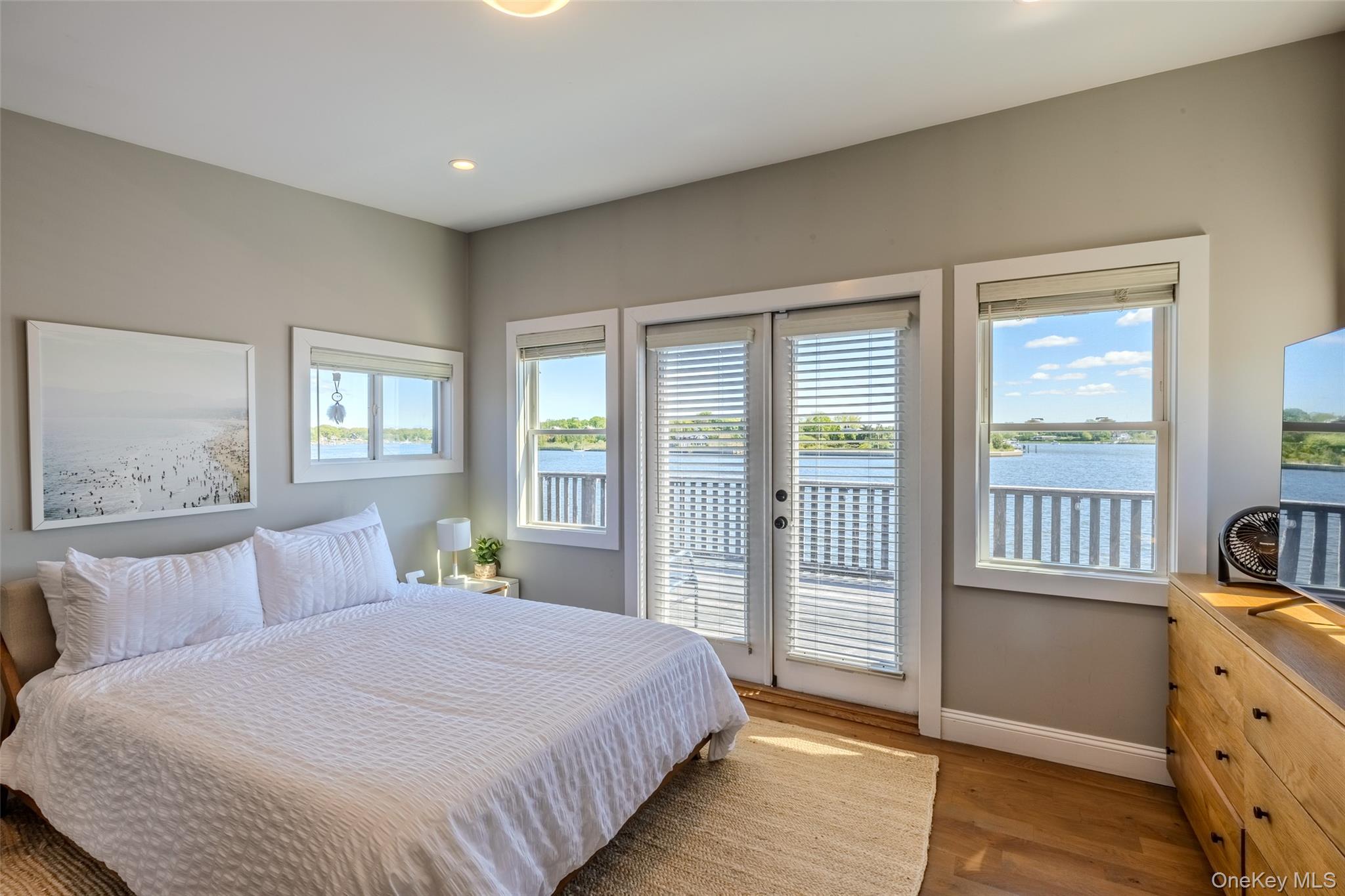 #10 photo, 53 Old Neck Road, サフォーク郡 Center Moriches , NY 11934