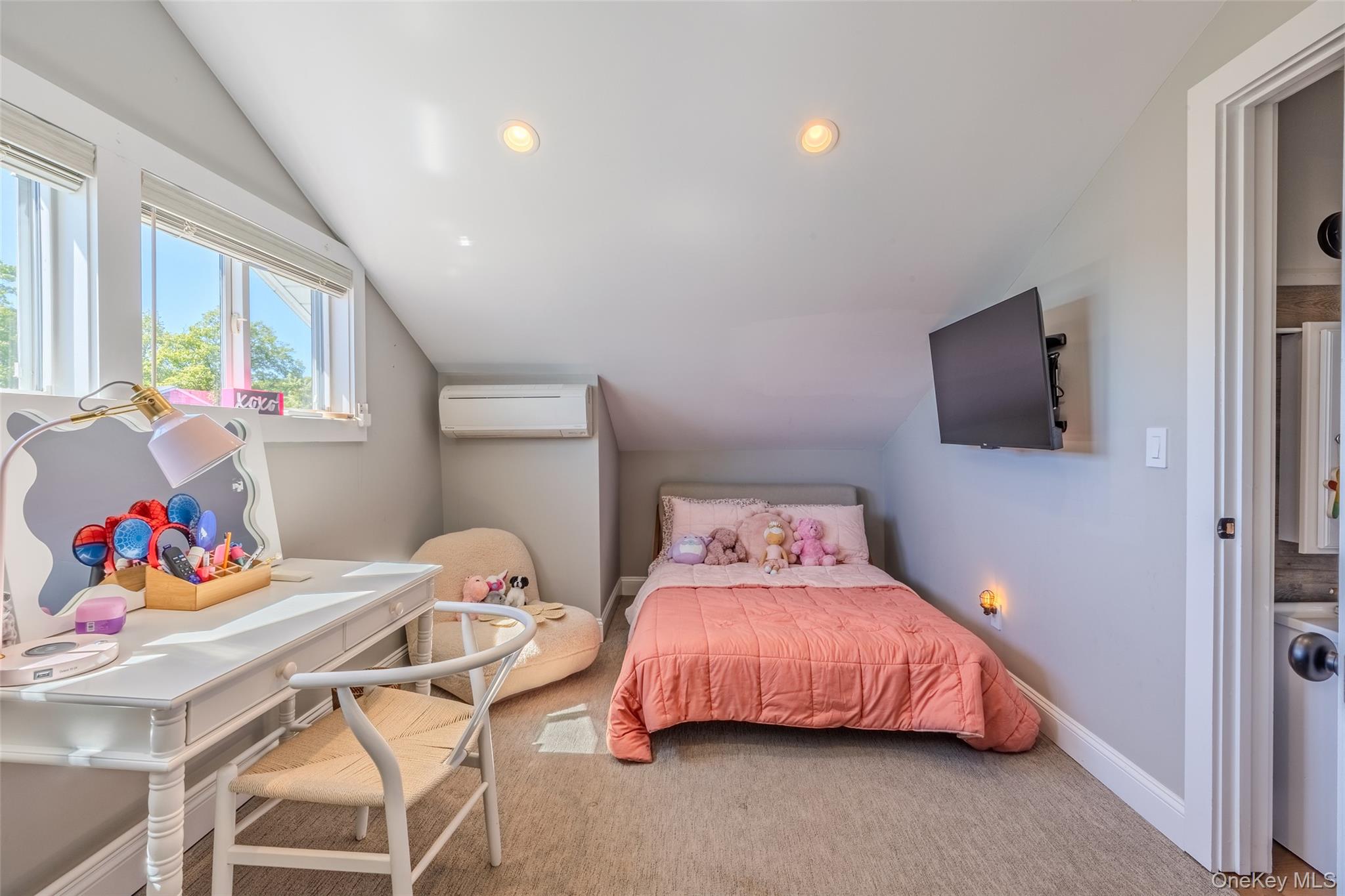 #12 photo, 53 Old Neck Road, サフォーク郡 Center Moriches , NY 11934