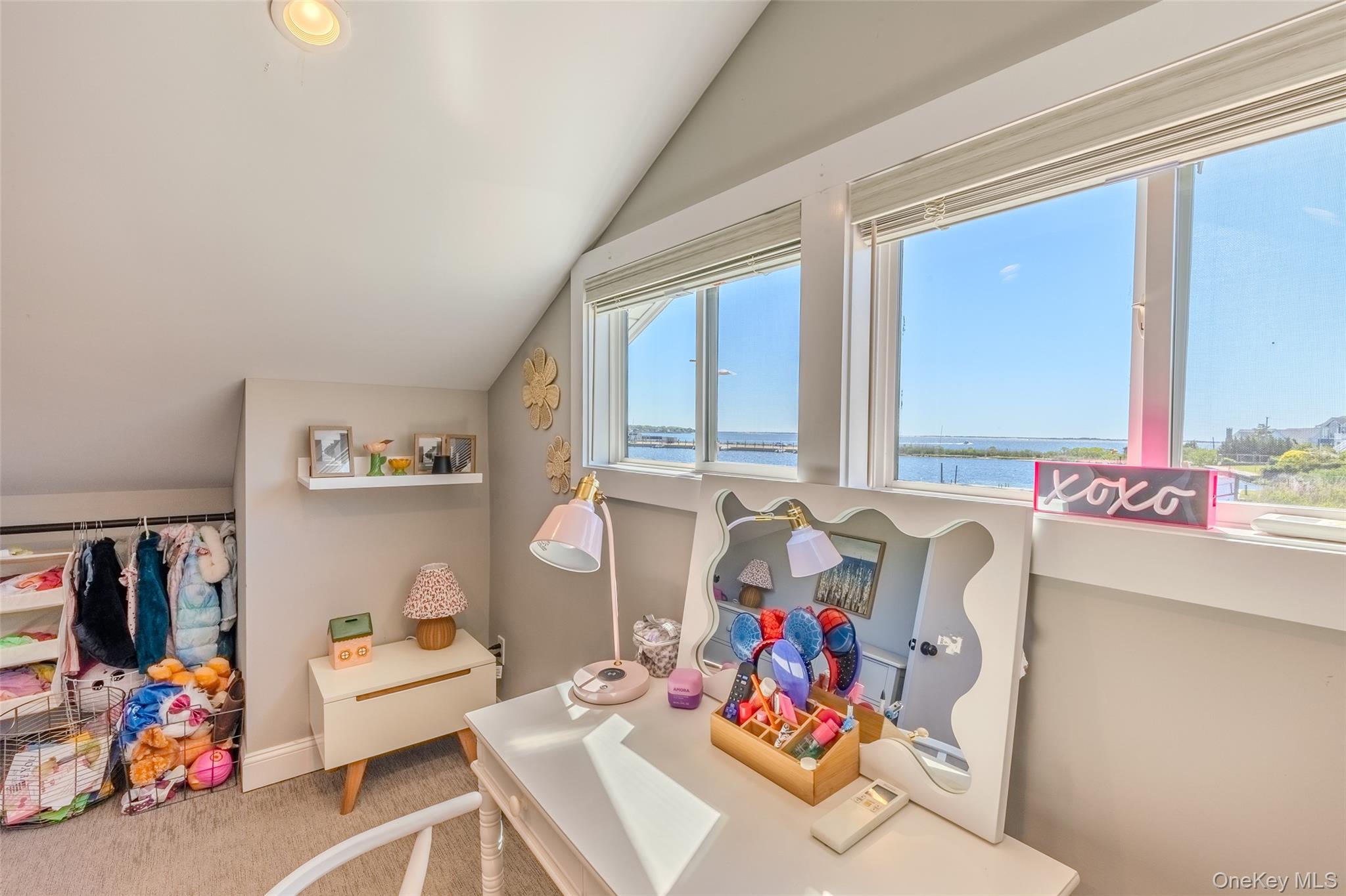 #13 photo, 53 Old Neck Road, サフォーク郡 Center Moriches , NY 11934