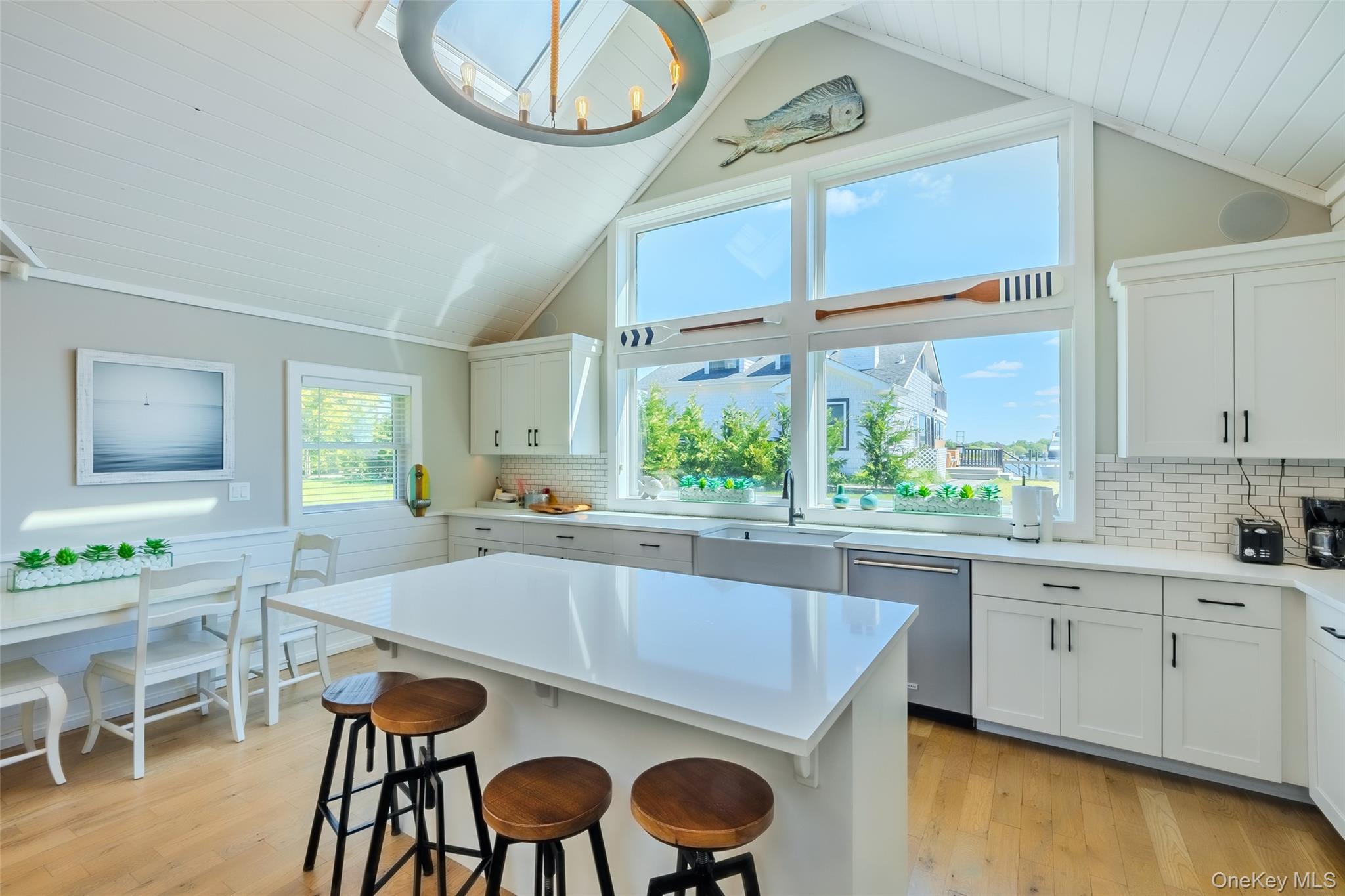 #18 photo, 53 Old Neck Road, サフォーク郡 Center Moriches , NY 11934