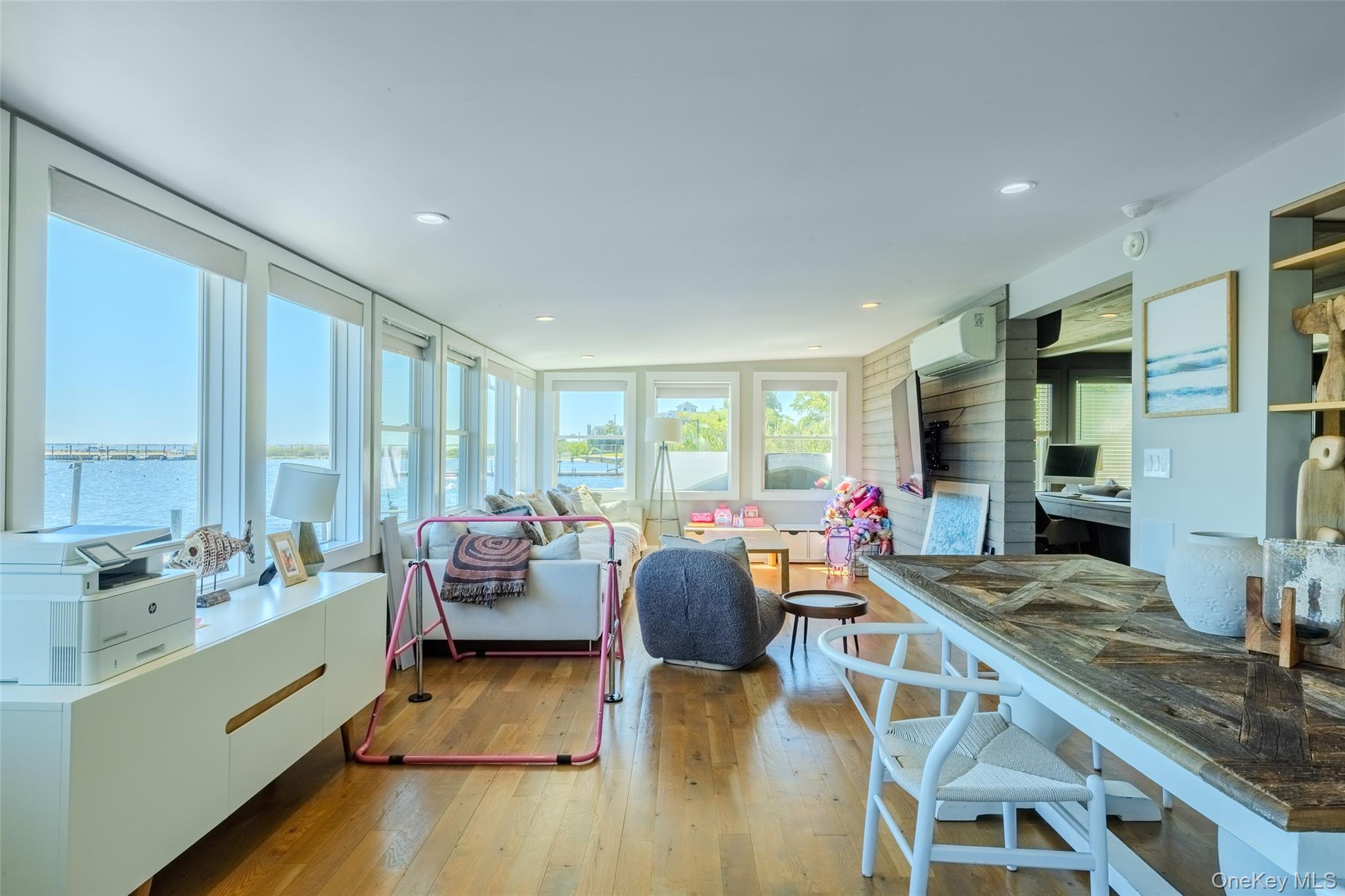 #8 photo, 53 Old Neck Road, サフォーク郡 Center Moriches , NY 11934