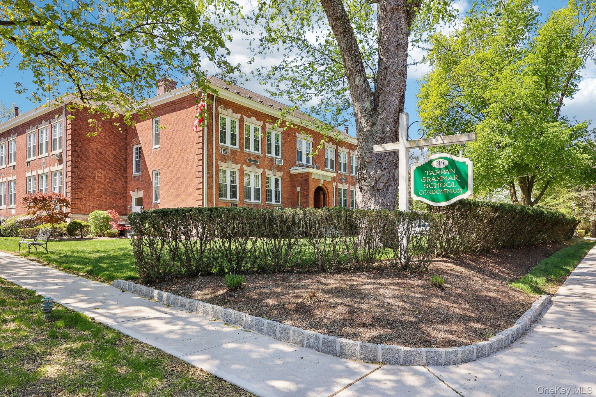 #2 photo, 215 Washington Street, Tappan , NY 10983