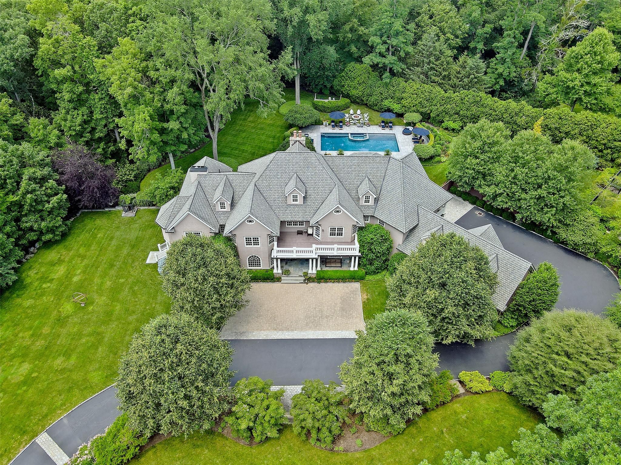 #1 photo, 218 Croton Avenue, Bedford Corners , NY 10549