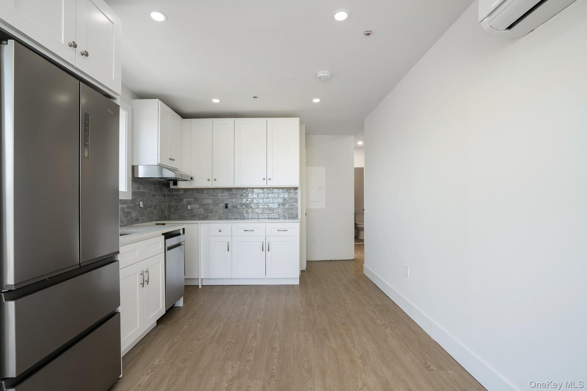 #11 photo, 3650 Bronxwood Avenue, ブロンクス区 Bronx , NY 10469