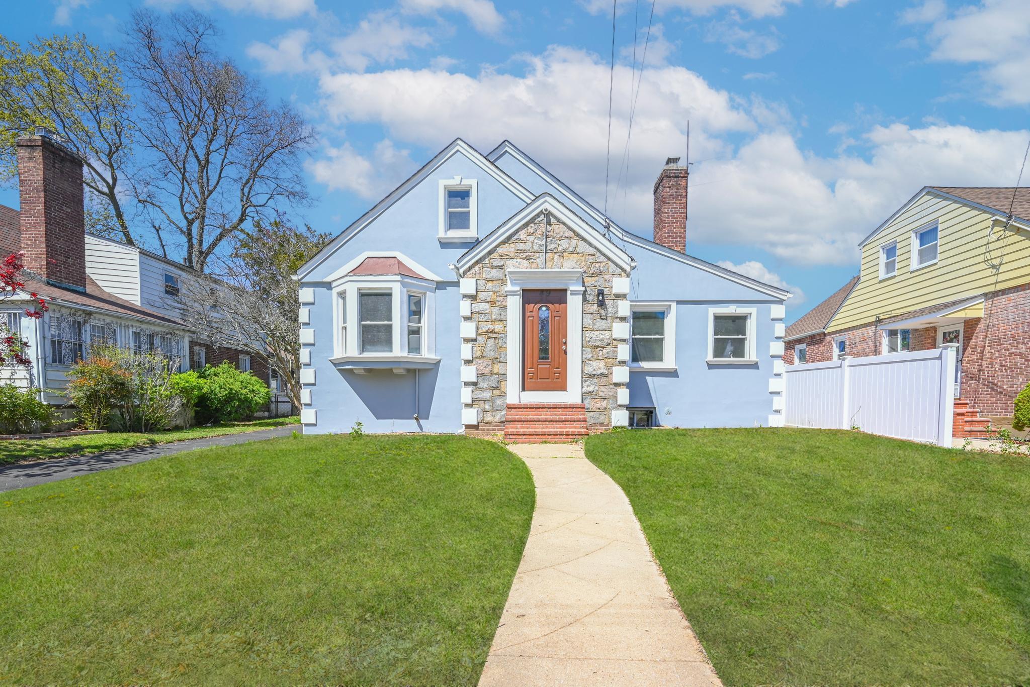 #1 photo, 49 Carol Street, West Hempstead , NY 11552