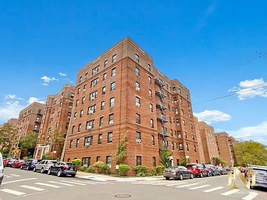 #3 photo, 96-11 65 Road, クイーンズ区 Rego Park , NY 11374