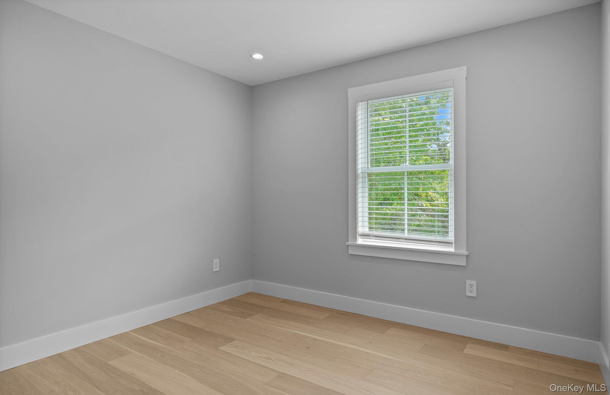 #17 photo, 7 Fanning Avenue, サフォーク郡 Hampton Bays , NY 11946