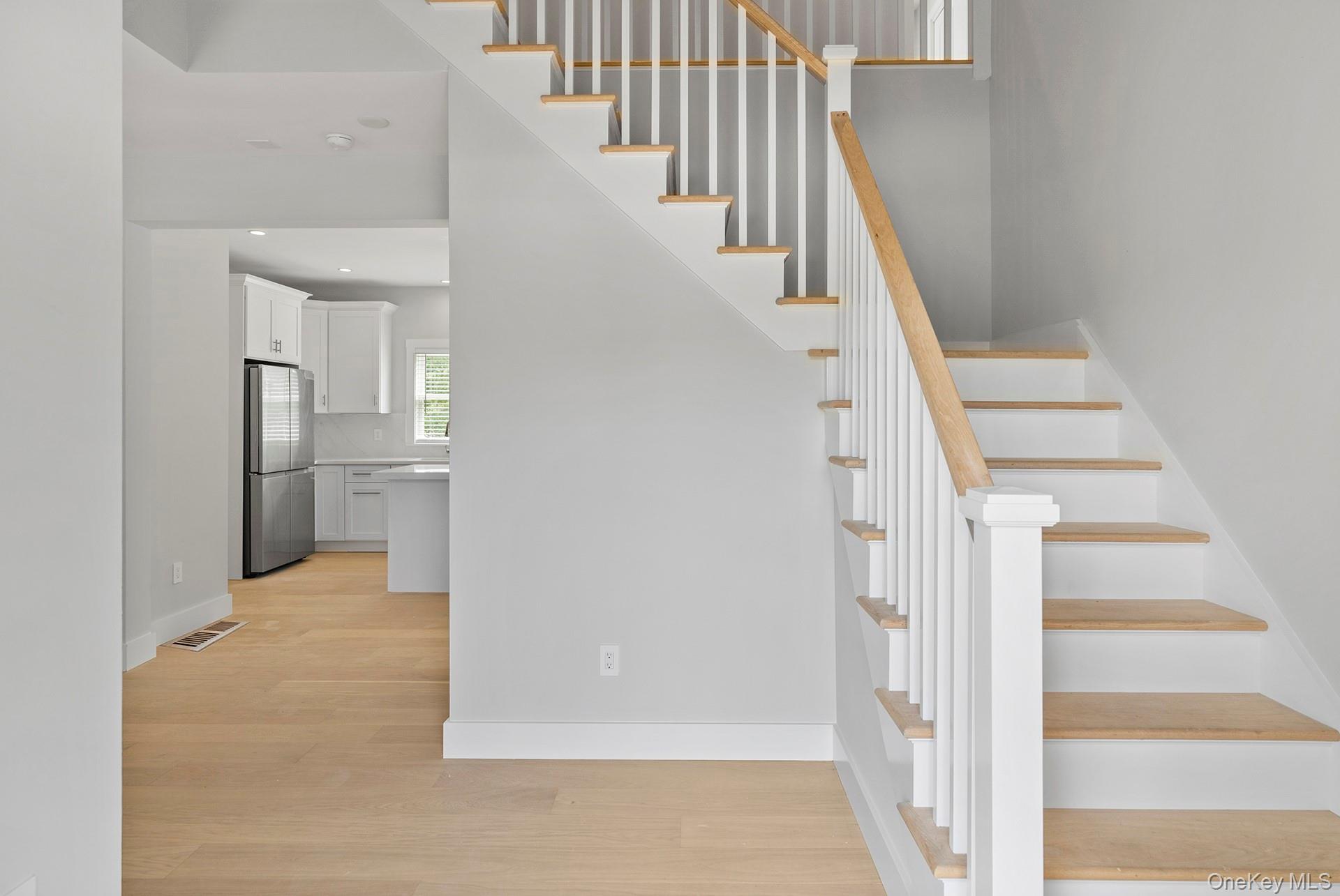 #3 photo, 7 Fanning Avenue, サフォーク郡 Hampton Bays , NY 11946