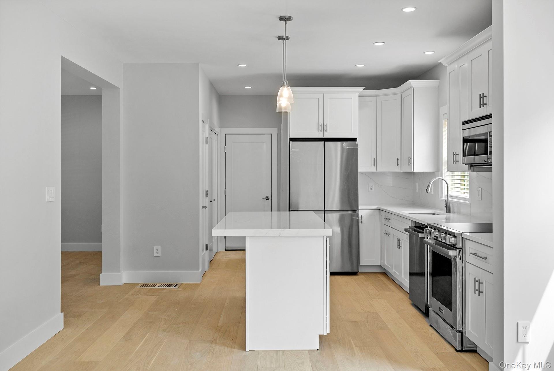 #5 photo, 7 Fanning Avenue, サフォーク郡 Hampton Bays , NY 11946