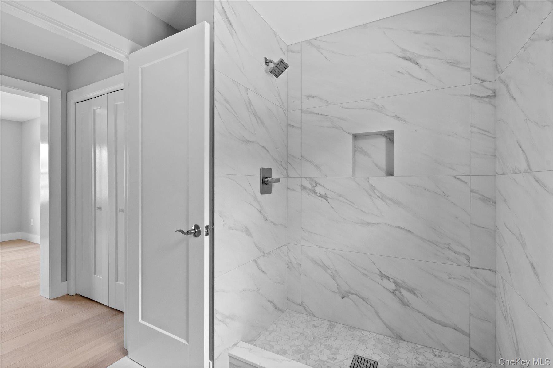 #19 photo, 9 Fanning Avenue, サフォーク郡 Hampton Bays , NY 11946