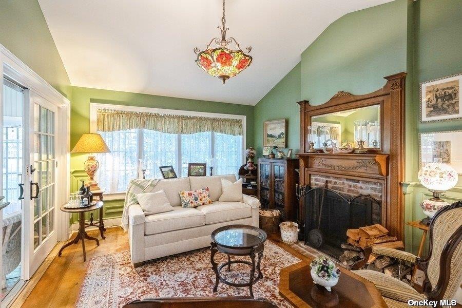 #11 photo, 57020 Route 25, 東長島 Southold , NY 11971