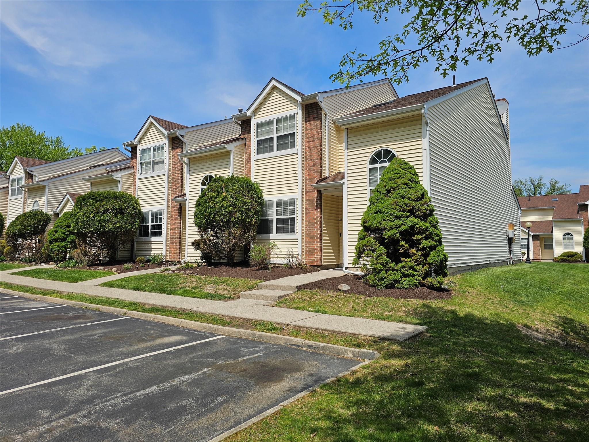 #1 photo, 23 Woodlake Drive, Middletown , NY 10940