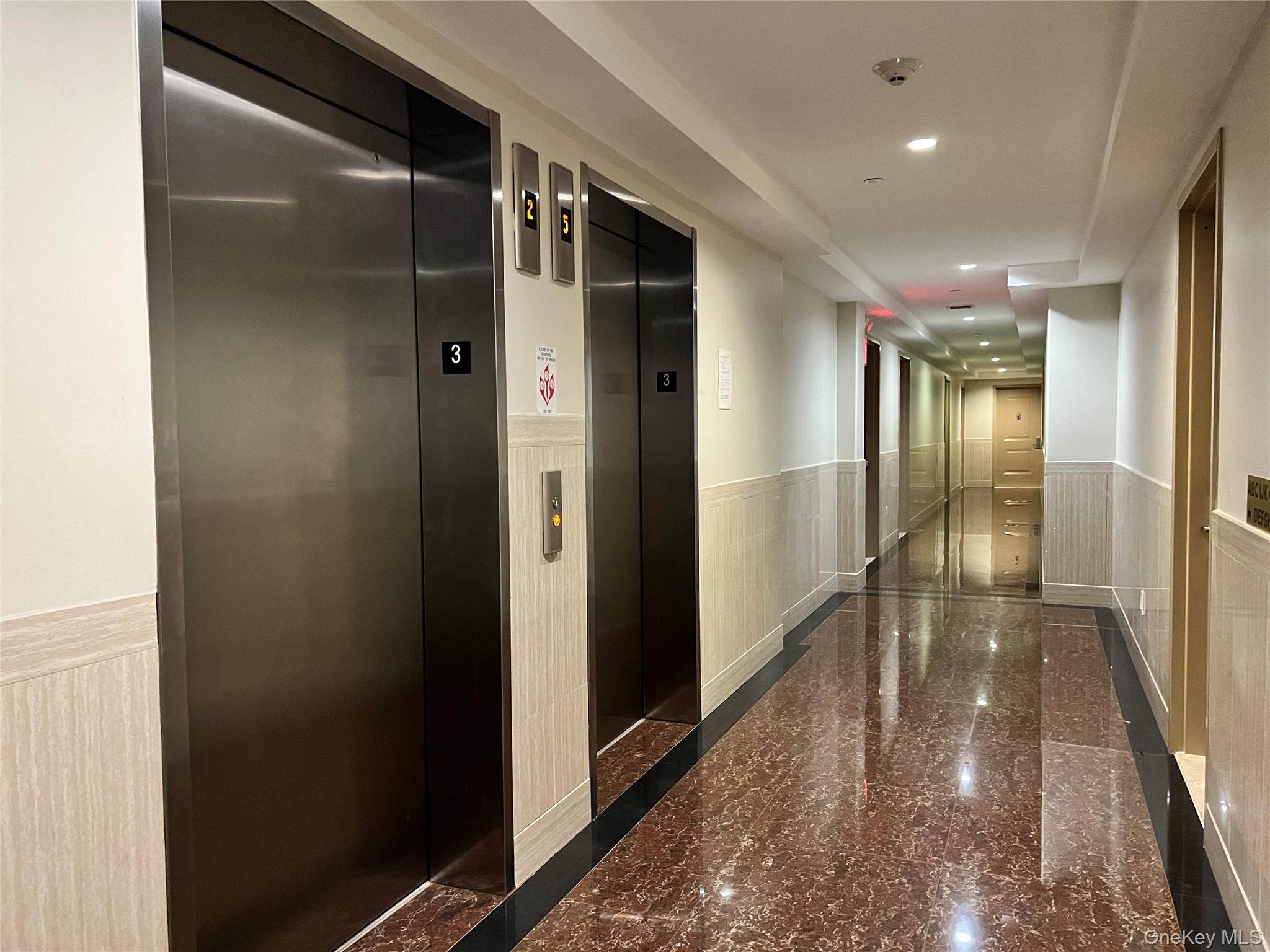 #13 photo, 65-38 Austin Street, クイーンズ区 Rego Park , NY 11374